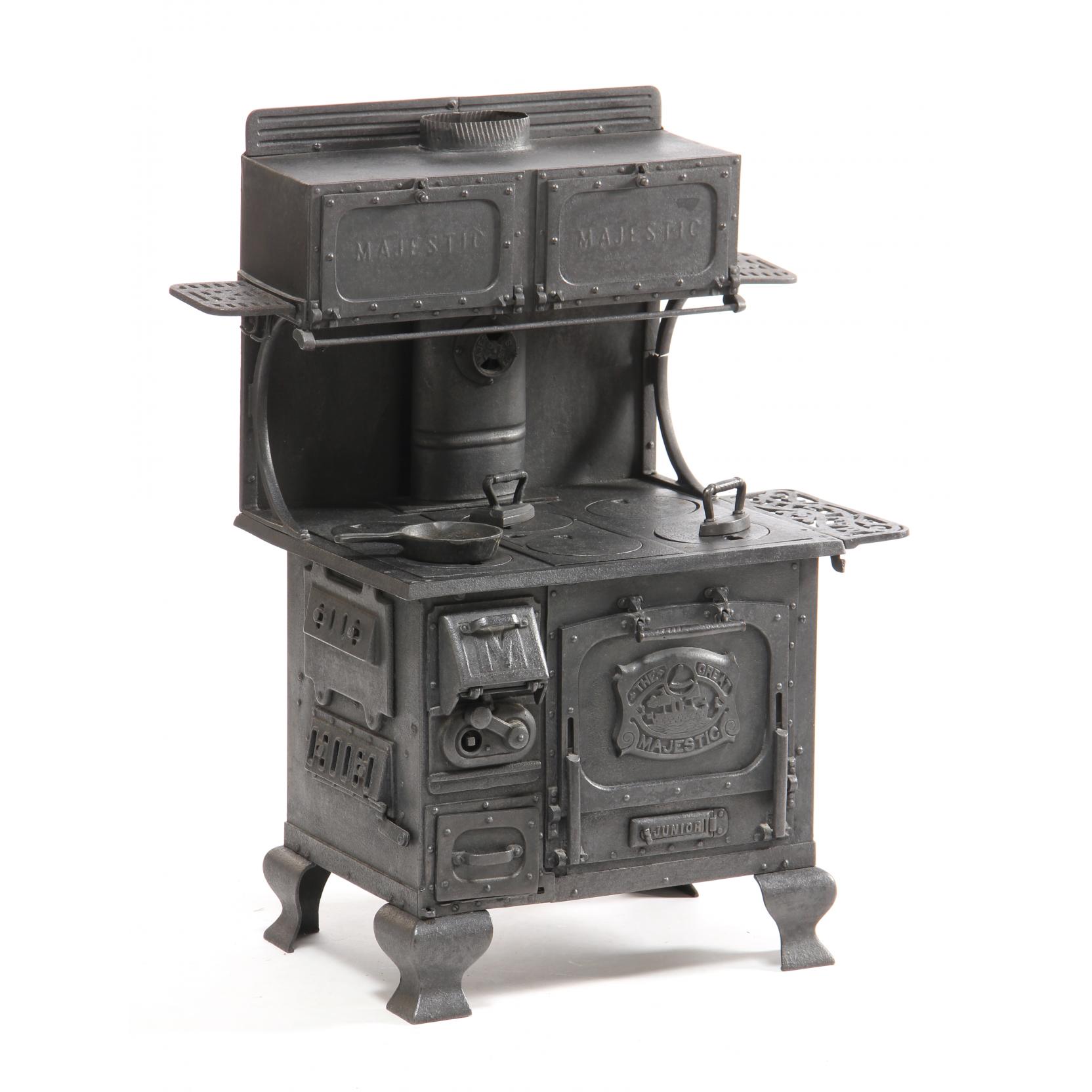Salesman's Sample, The Majestic Junior Cast Iron Wood Cook Stove (Lot 581 -  The Winter Catalogue AuctionDec 4, 2015, 9:00am)