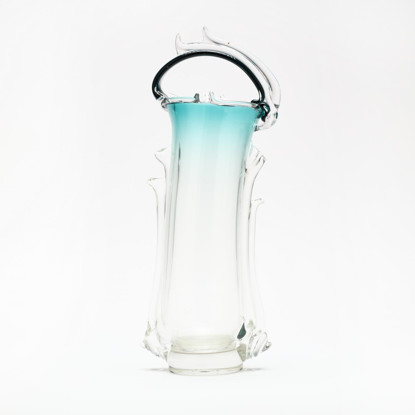 robert-levin-md-nc-art-glass-basket