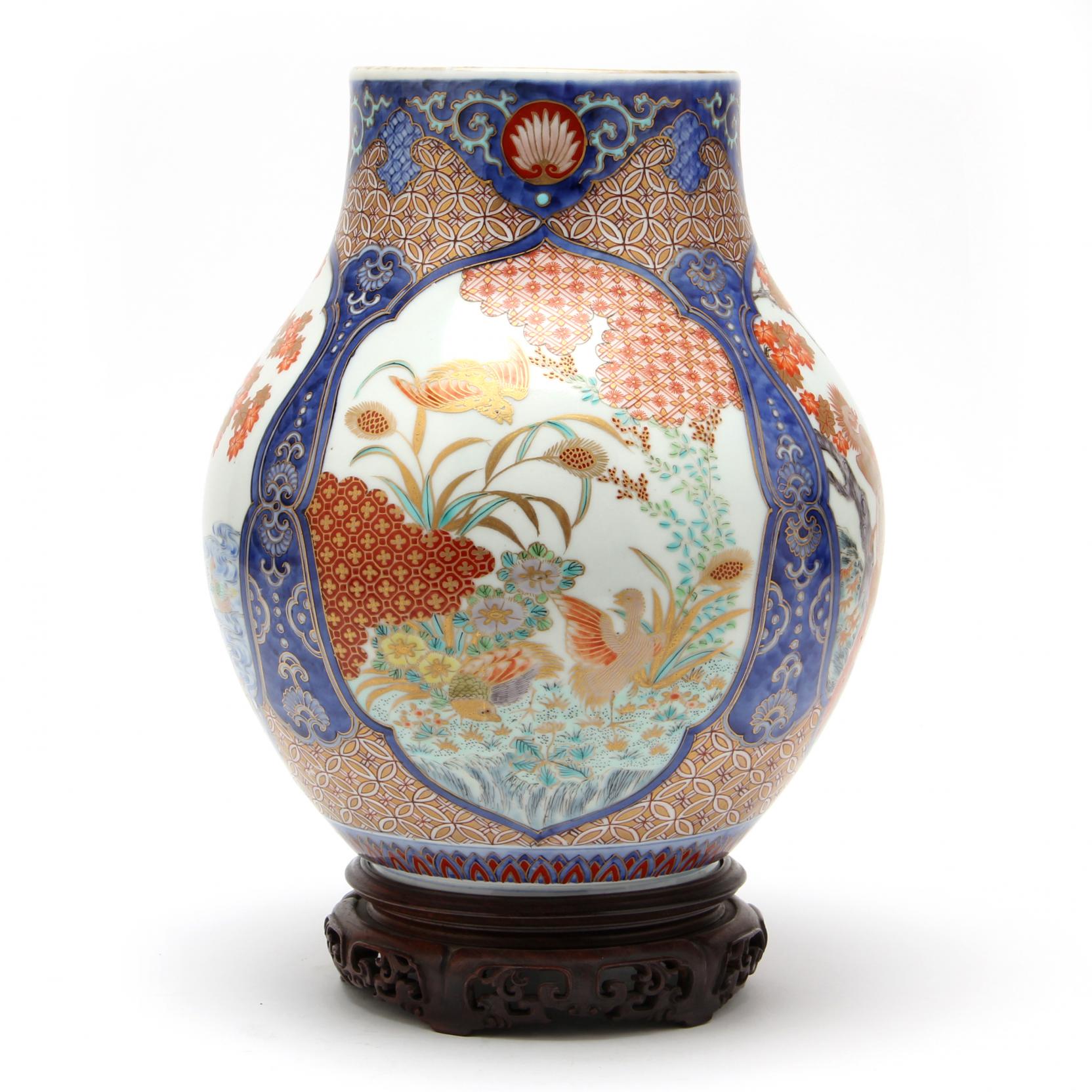 Large Japanese Fukagawa Koransha Porcelain Vase (Lot 1092 - Asian