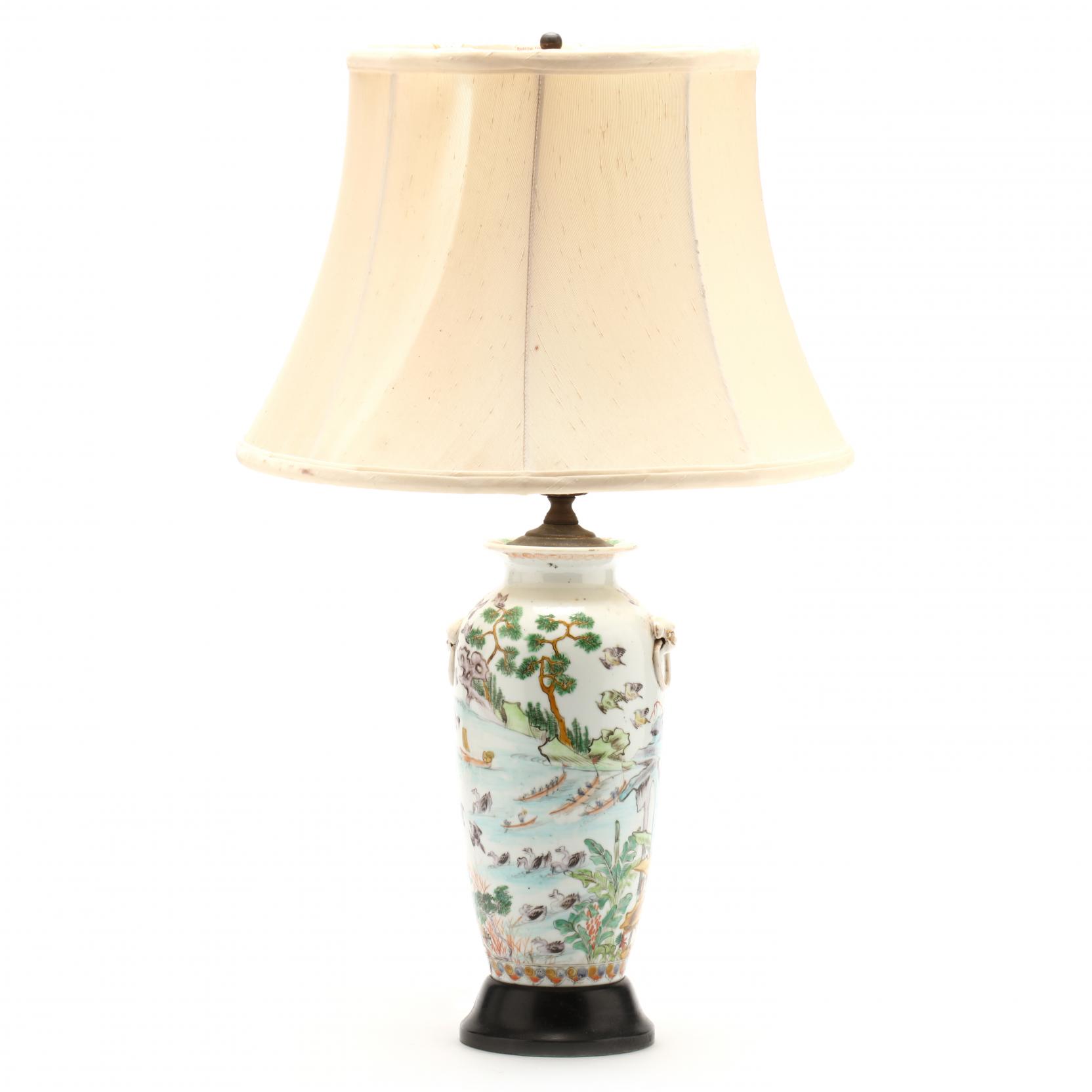a-chinese-export-table-lamp