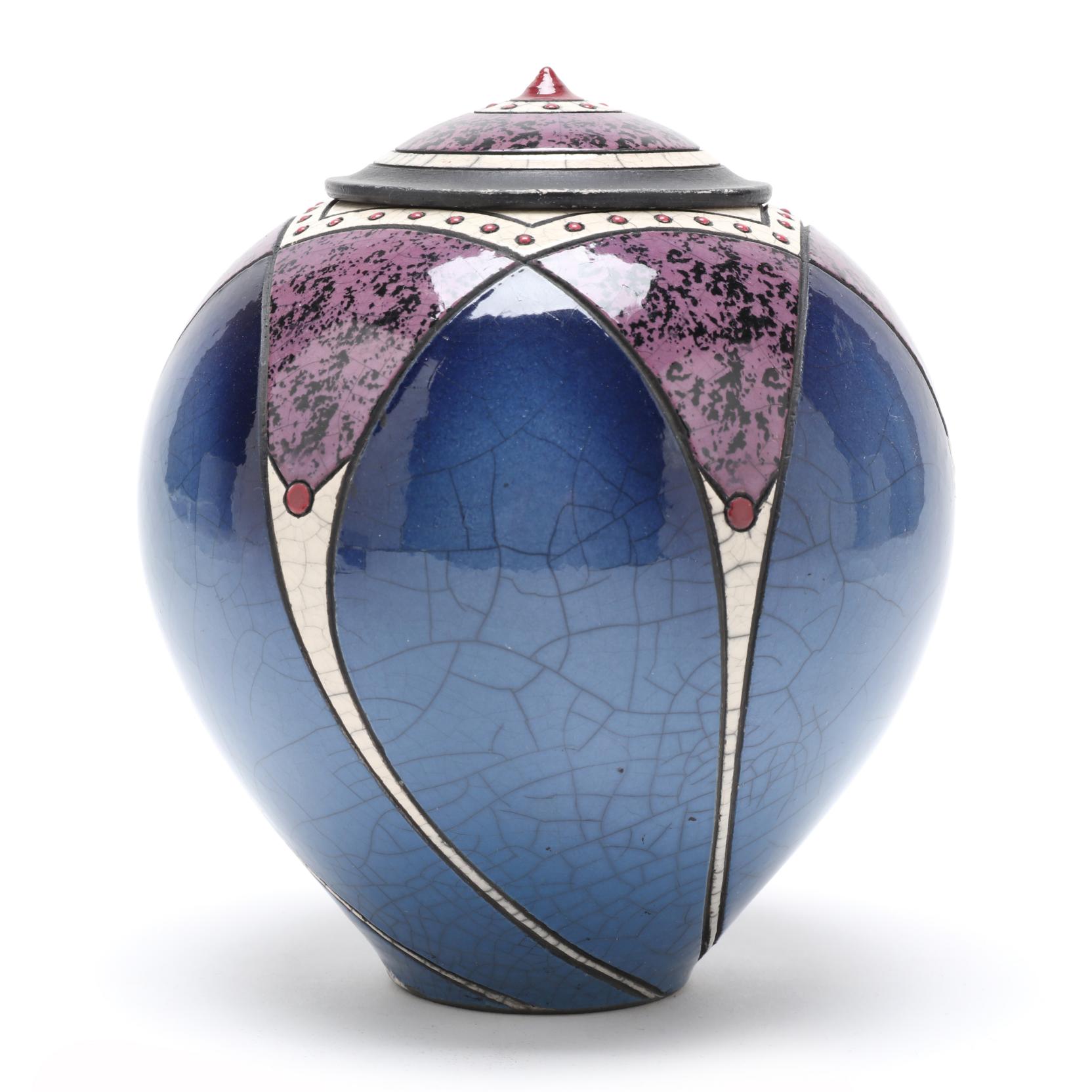 Raku Andy Smith (NC), Raku Pottery Lidded Vessel (Lot 1067 - The