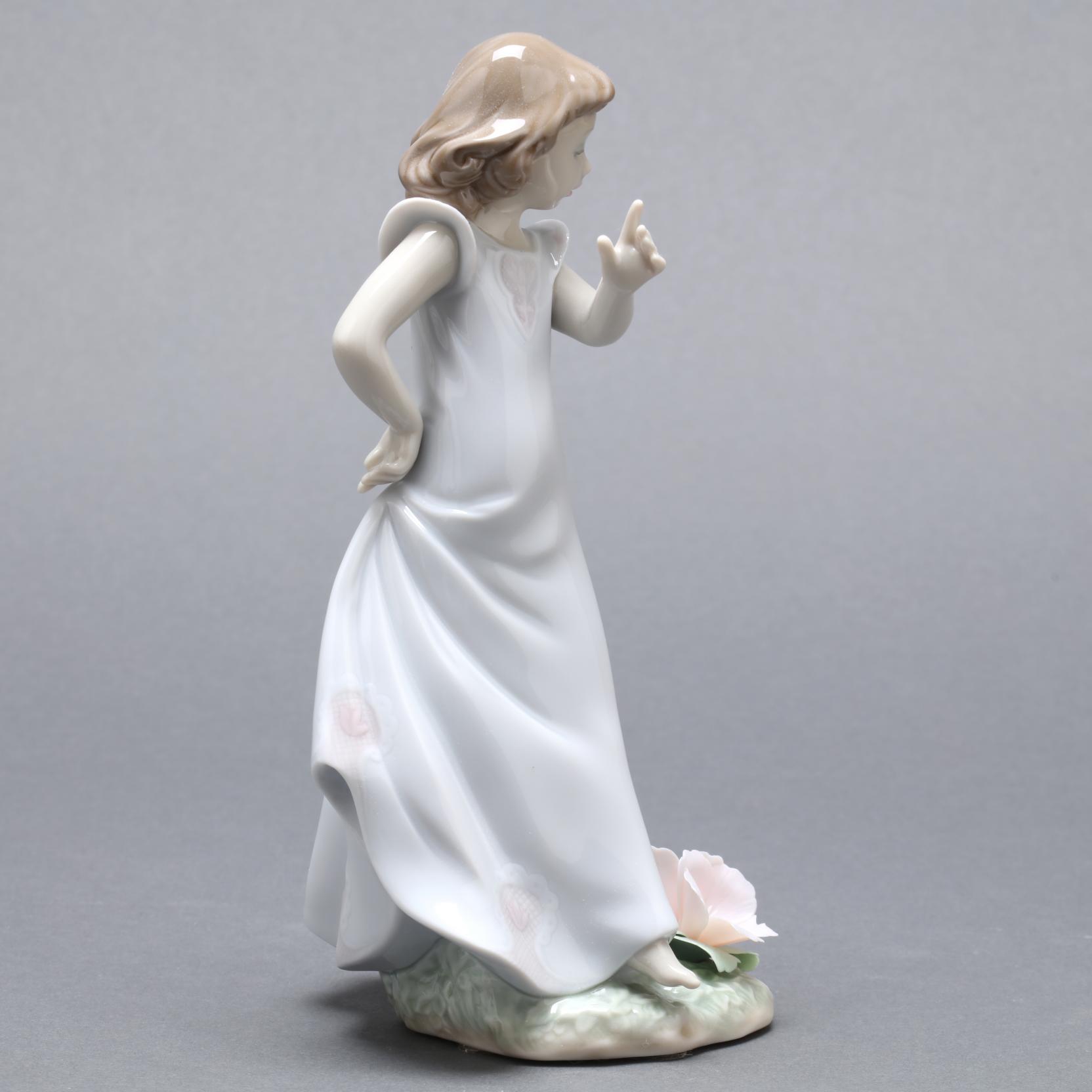 Four Lladró Figurines of Young Girls (Lot 1087 - Spring Porcelain