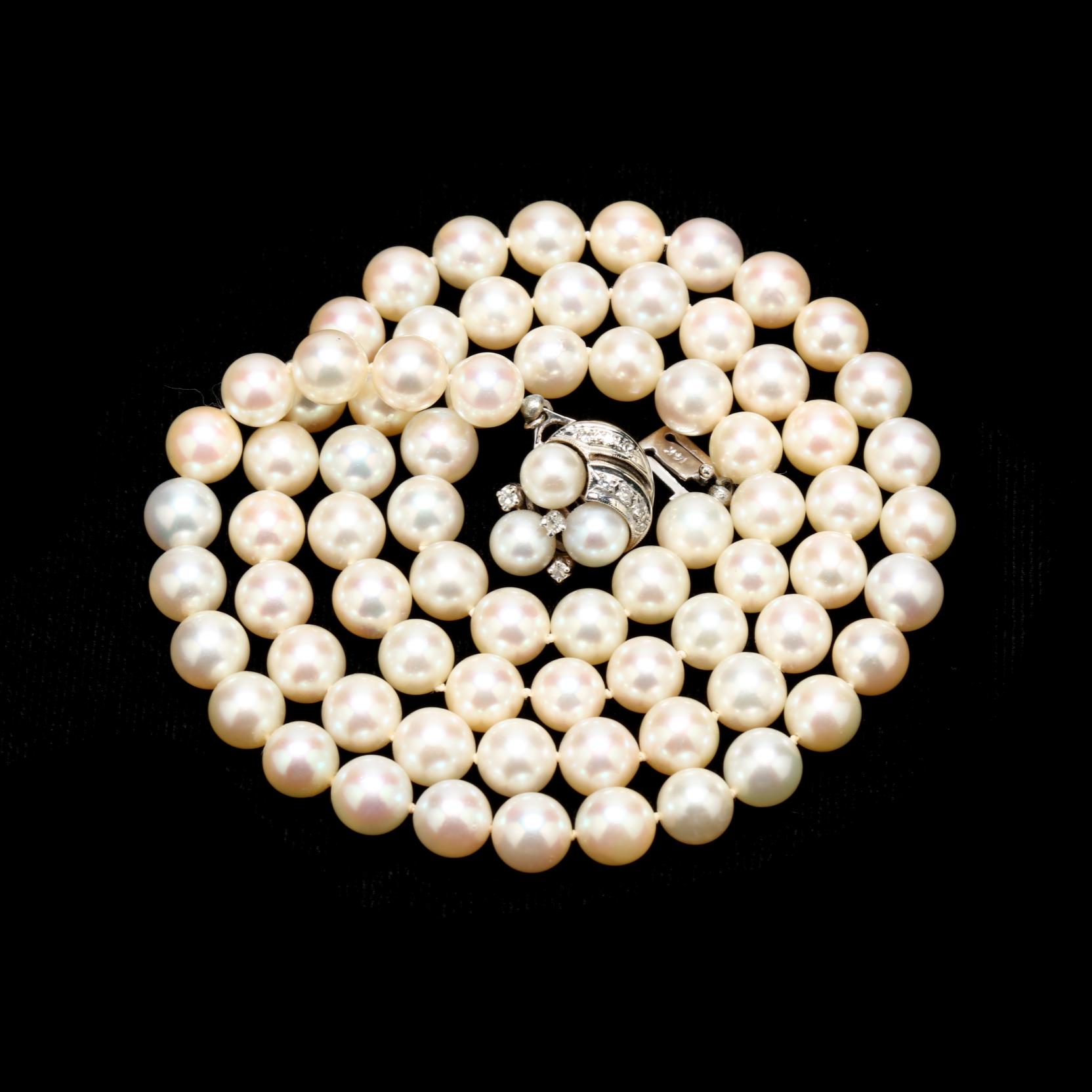 14kt-white-gold-diamond-and-pearl-necklace