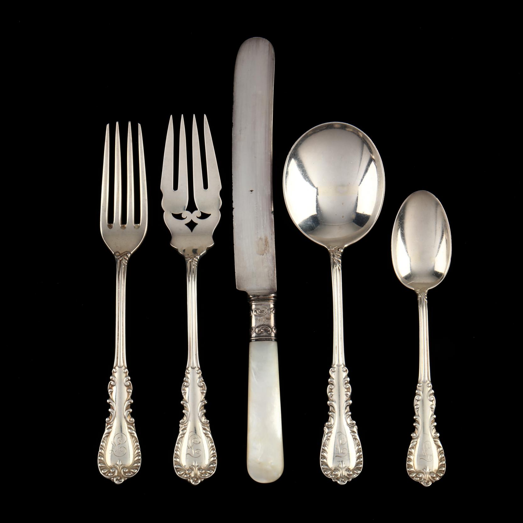 Reed And Barton Elegante Teaspoon Details about   Sterling Silver Flatware 