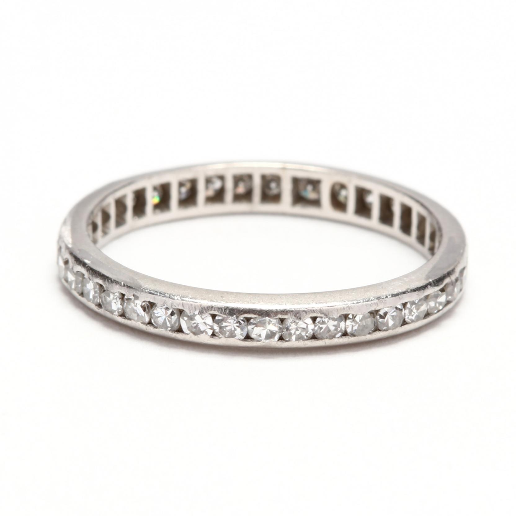 platinum-diamond-eternity-band