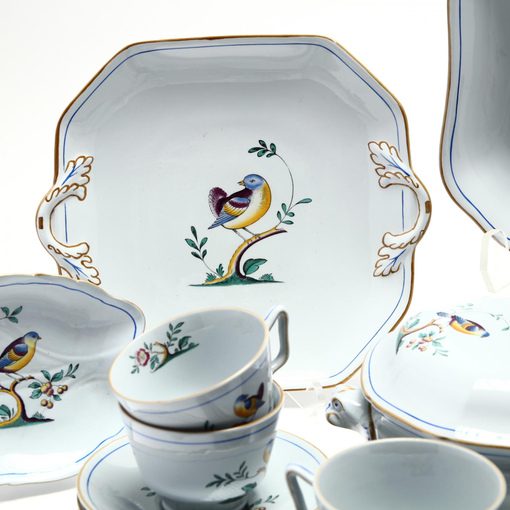 Spode Queen s Bird China Service for Twelve Lot 677 19th Annual Memorial Day AuctionMay 28 2018 9 00am