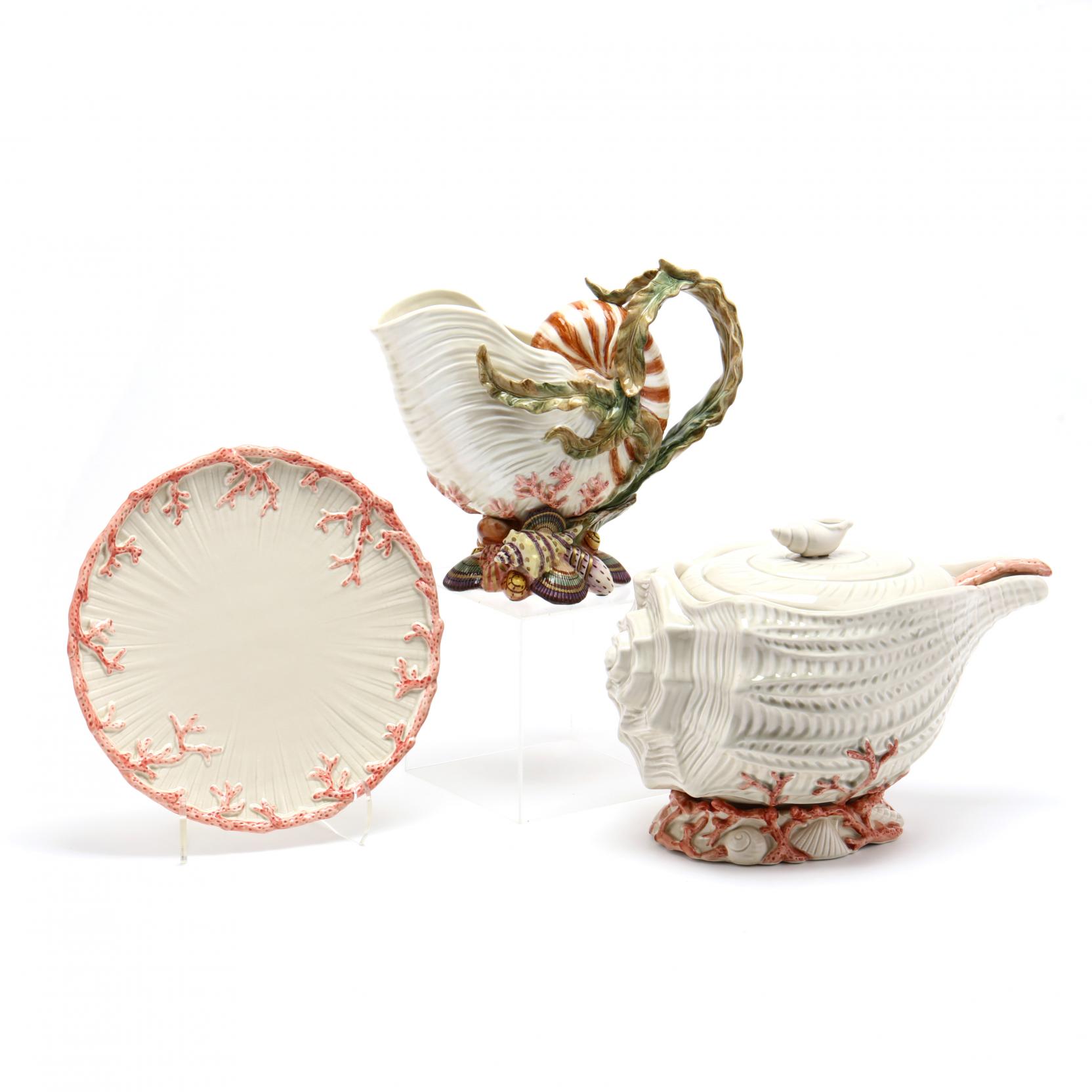 A Fitz & Floyd Shell Tureen and Pitcher (Lot 1032 - The Art of the
