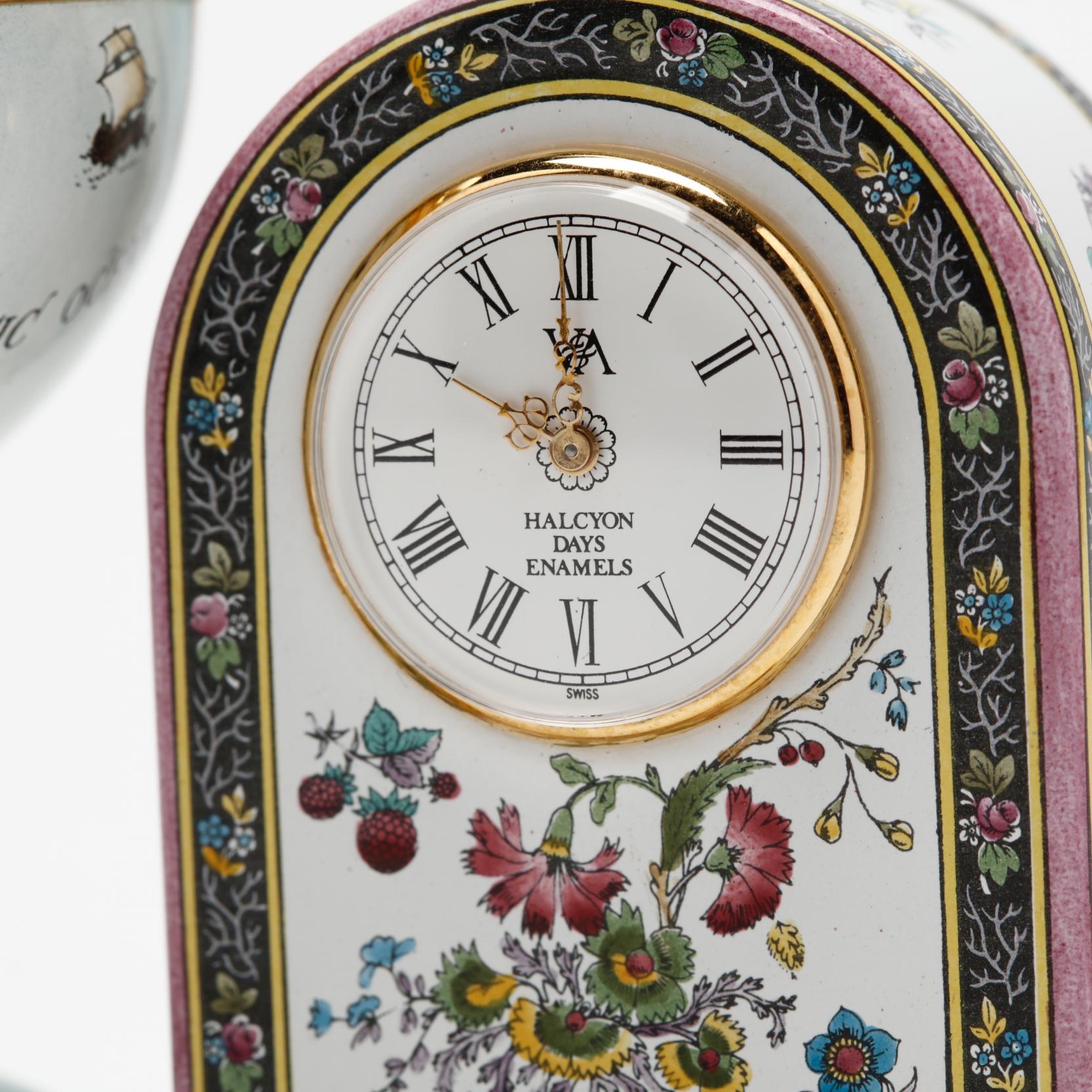 HALCYON DAYS ENAMELS プードル HALCYON DAYS ENAMELS プードル