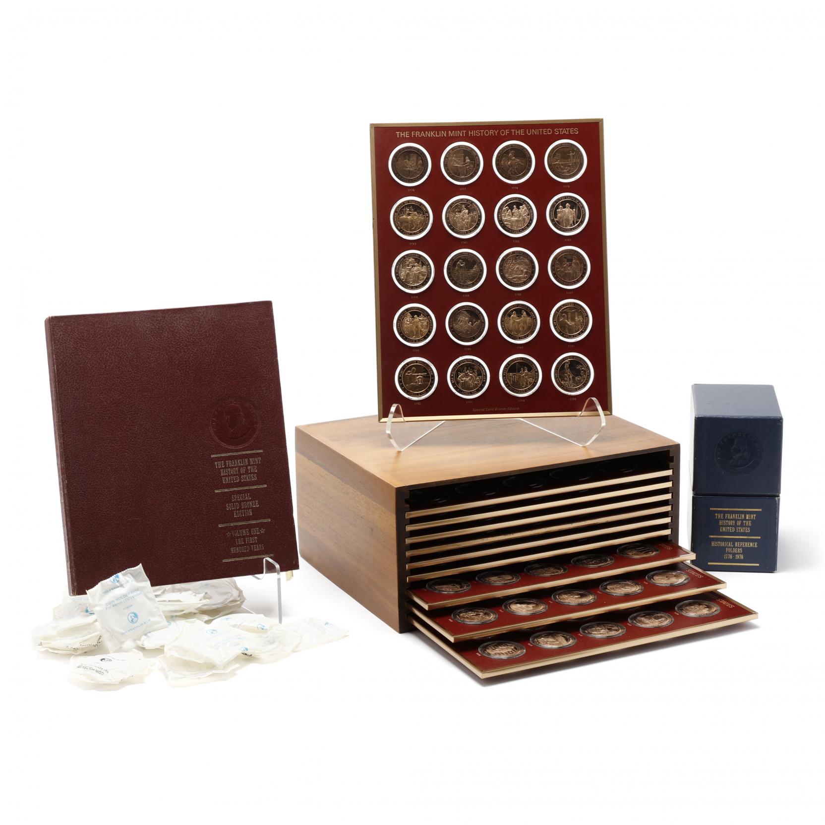 The Franklin Mint 偉大な君主の紋章コレクション Franklin Mint Bicentennial Set of 200 Bronze Medallions (Lot 304