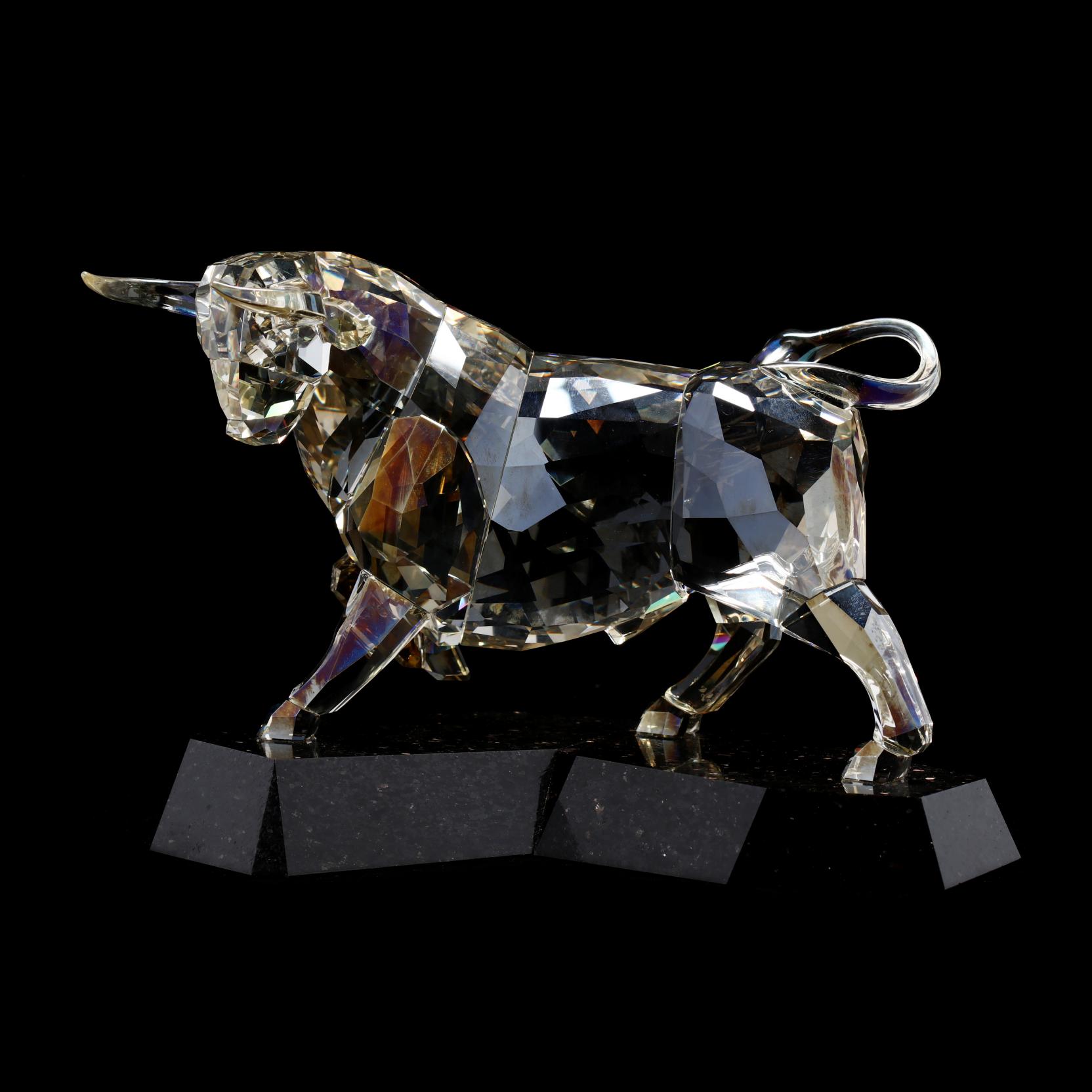 Swarovski, Soulmates Bull (Lot 605 - June Gallery AuctionJun 29