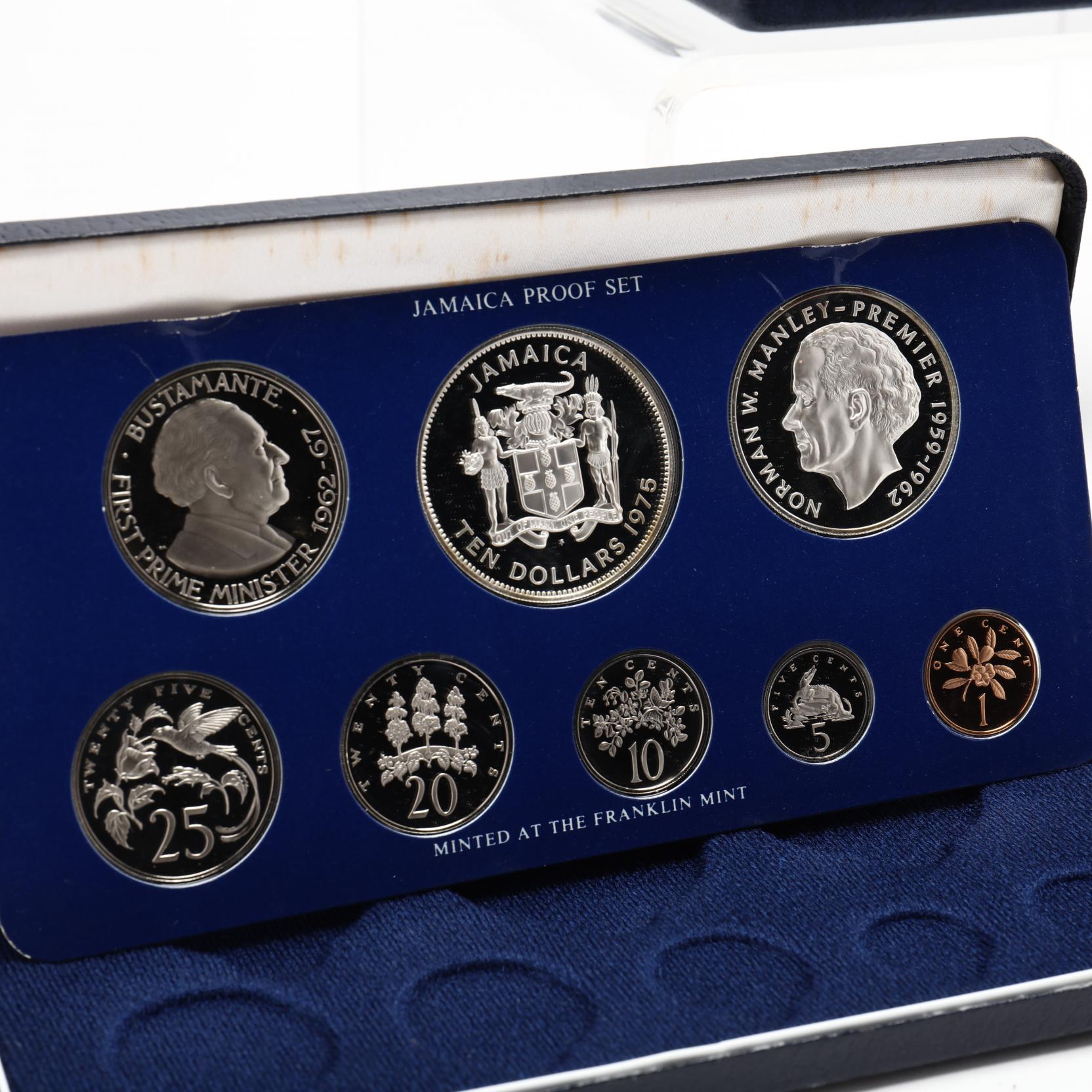 ガルシアさん専用Franklin mint FALCON 、ステルスセット Jamaica, Six Partially Silver Franklin Mint Proof Sets and a
