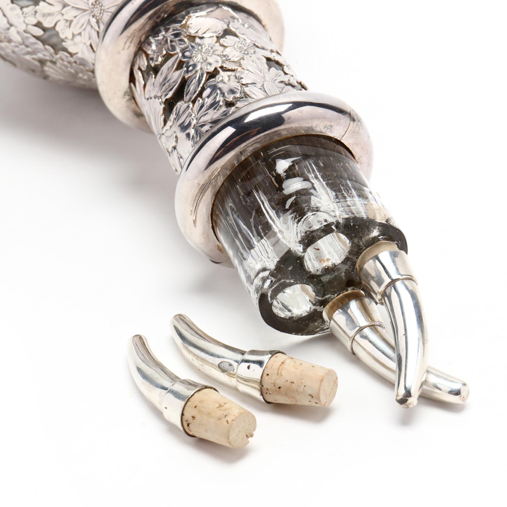 置物 60s woman&panther decanter A Vintage Japanese Fine Silver Overlay Decanter (Lot 1091