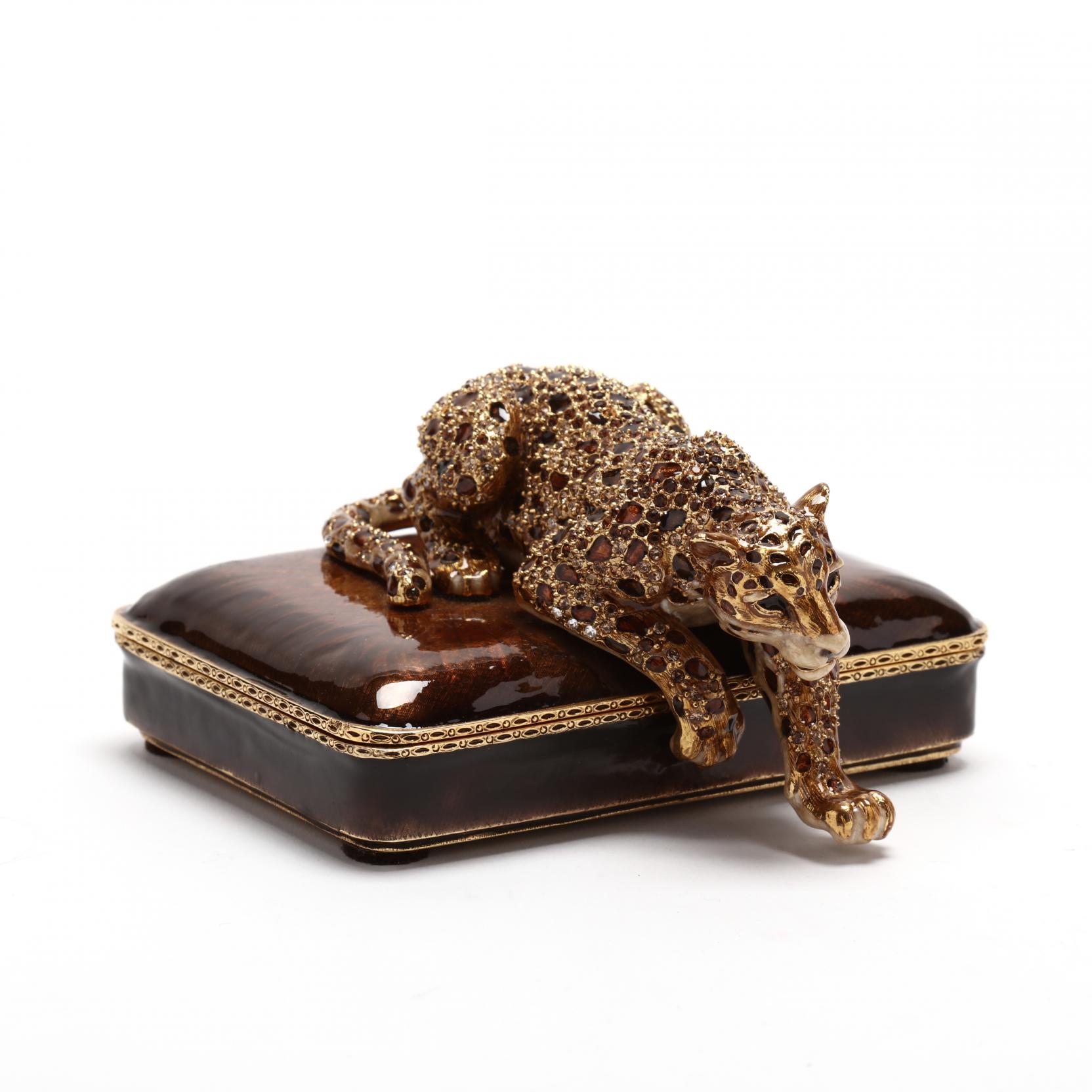 A Leopard Decorated Trinket Box, Jay Strongwater (Lot 452 - Labor
