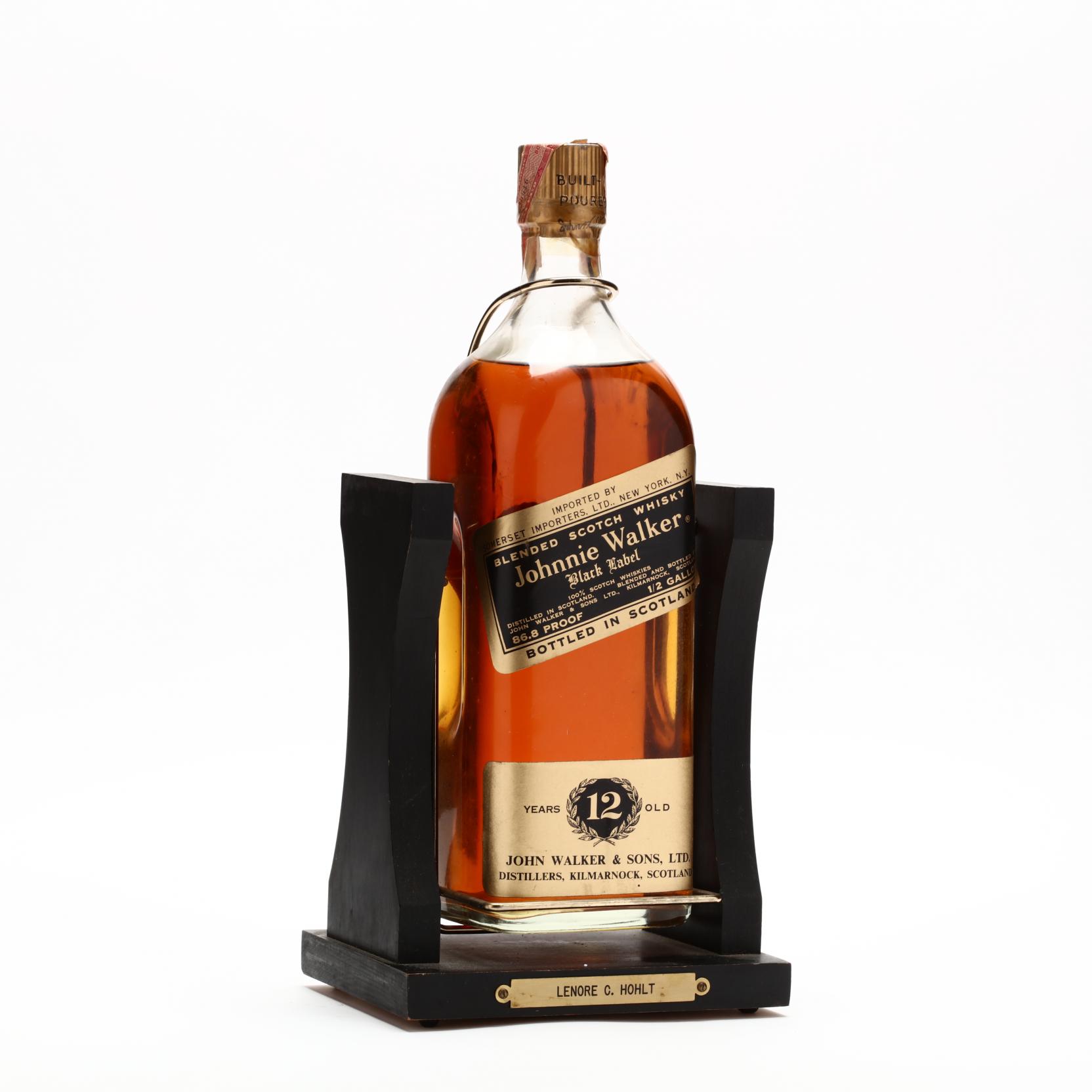 ALCOOL VIN WINE SCOTCH WHISKY JOHNNIE WALKER BLACK LABEL ~EI RARE PINS PIN'S . 