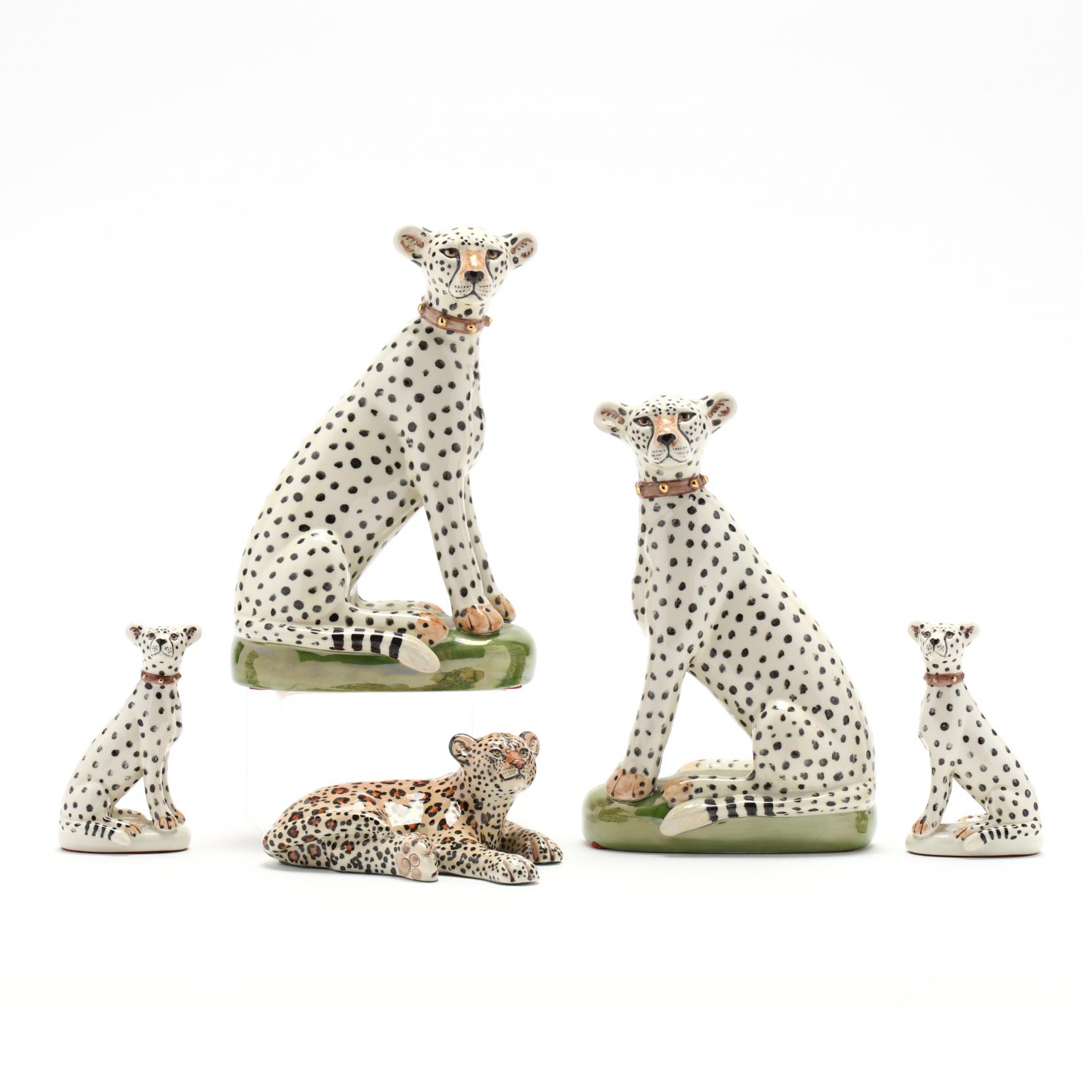 【アニマル柄】vintageラグマット タペストリー　鳥コウカンチョウ　古着 A Collection of Porcelain Jungle Cats, Miranda Smith Artist (Lot