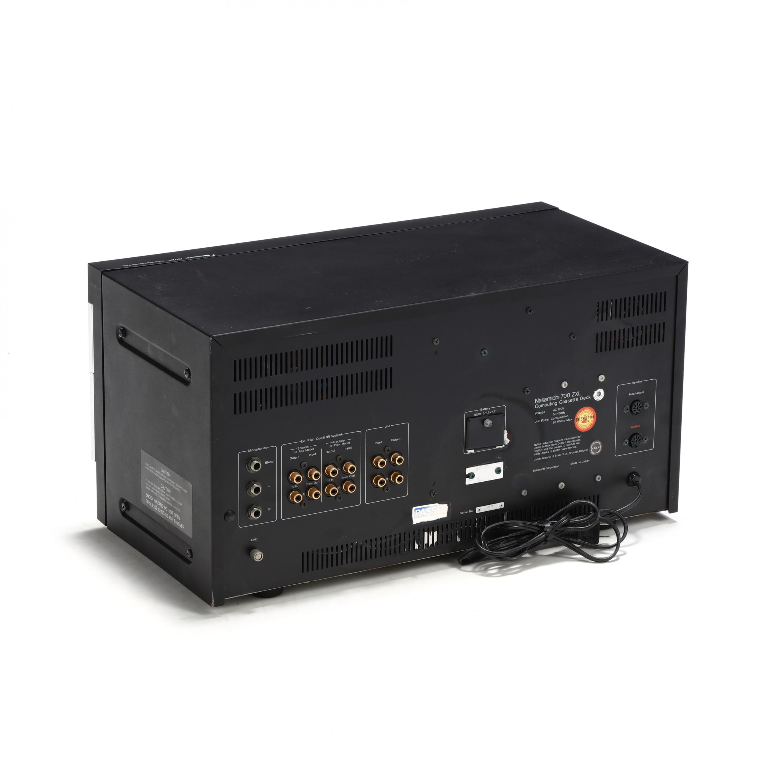 Nakamichi ELITETWS700ANC ケース付き Nakamichi 700 II & Nakamichi 660 ZX Cassette Decks - Leonard