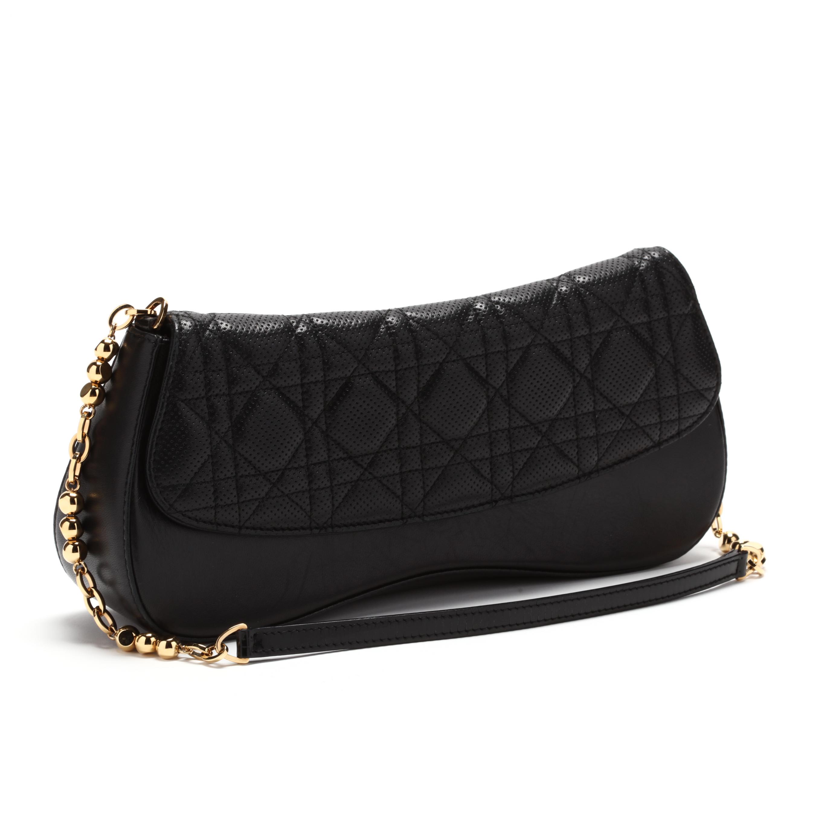 バッグ Christian Dior Chain shoulderbag black CHRISTIAN DIOR Chain Shoulder Bag – The Walker Signature