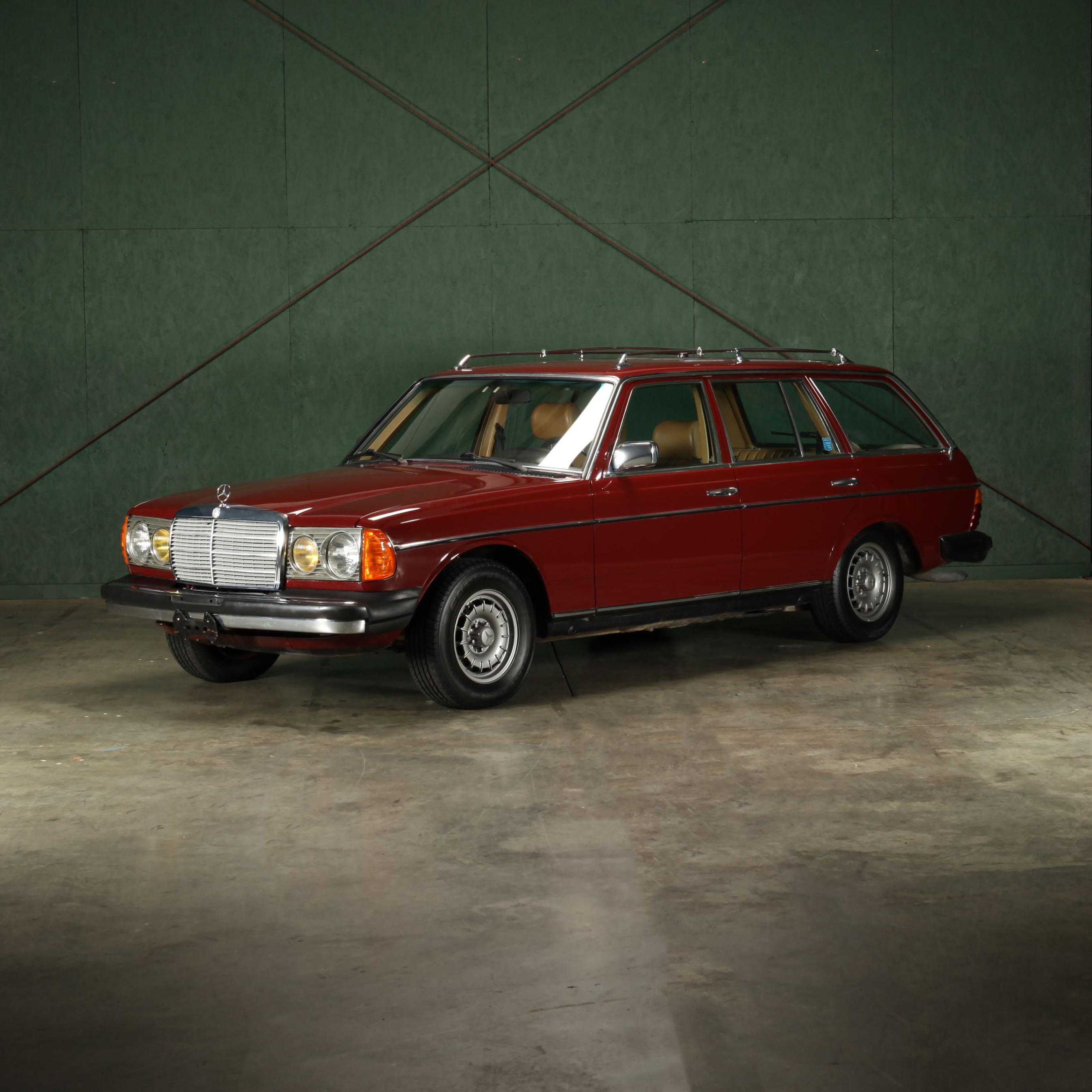 1984 Mercedes Benz 300TD Touring Wagon (Lot 475 - The July Estate