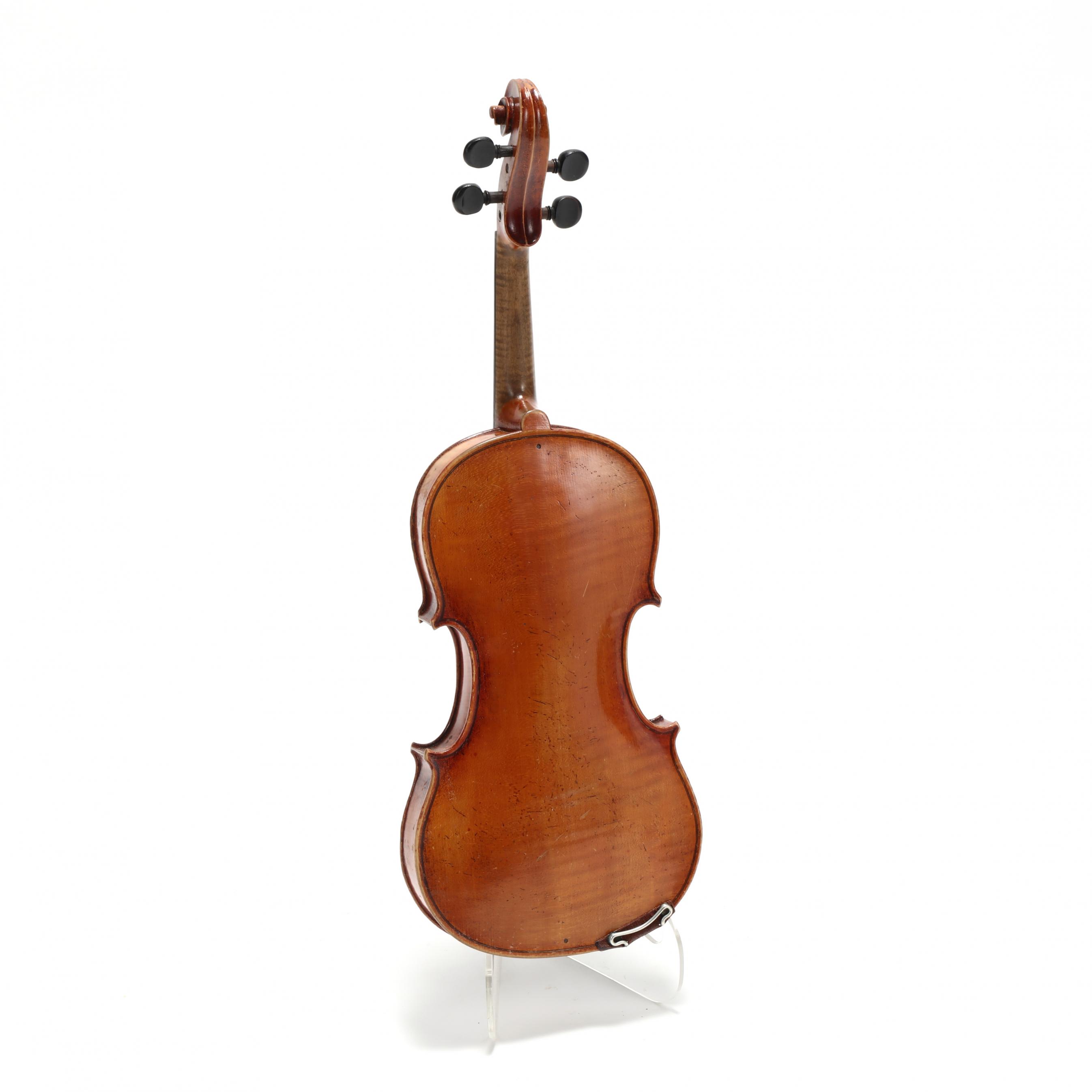 Vintage 4/4 Violin With R. Werner Bow (Lot 1373 - The Fall Vintage 4/4 Violin With R. Werner Bow (Lot 1373 - The Fall