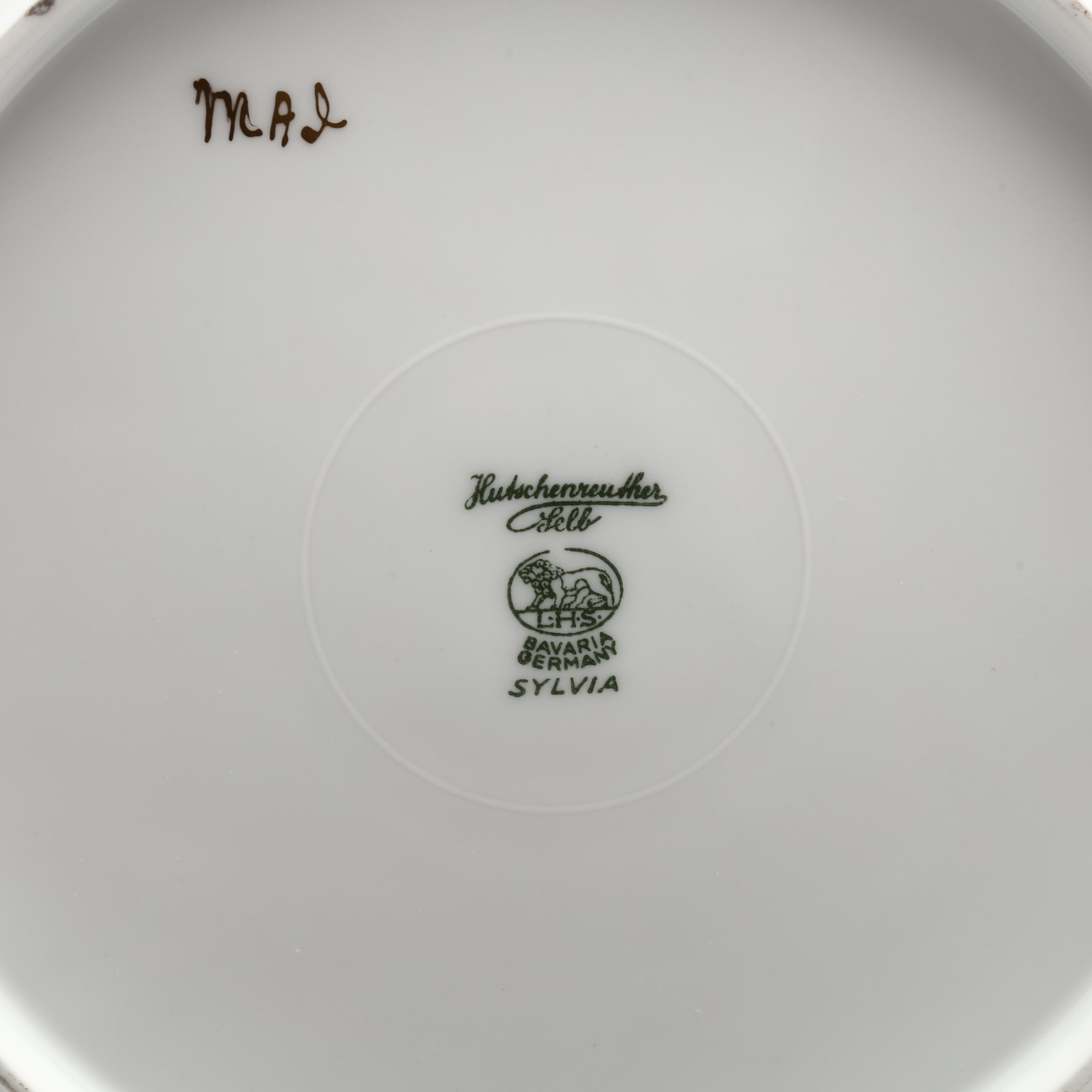 Hutschenreuther Brighton China Dinner Service for Eight (Lot 39