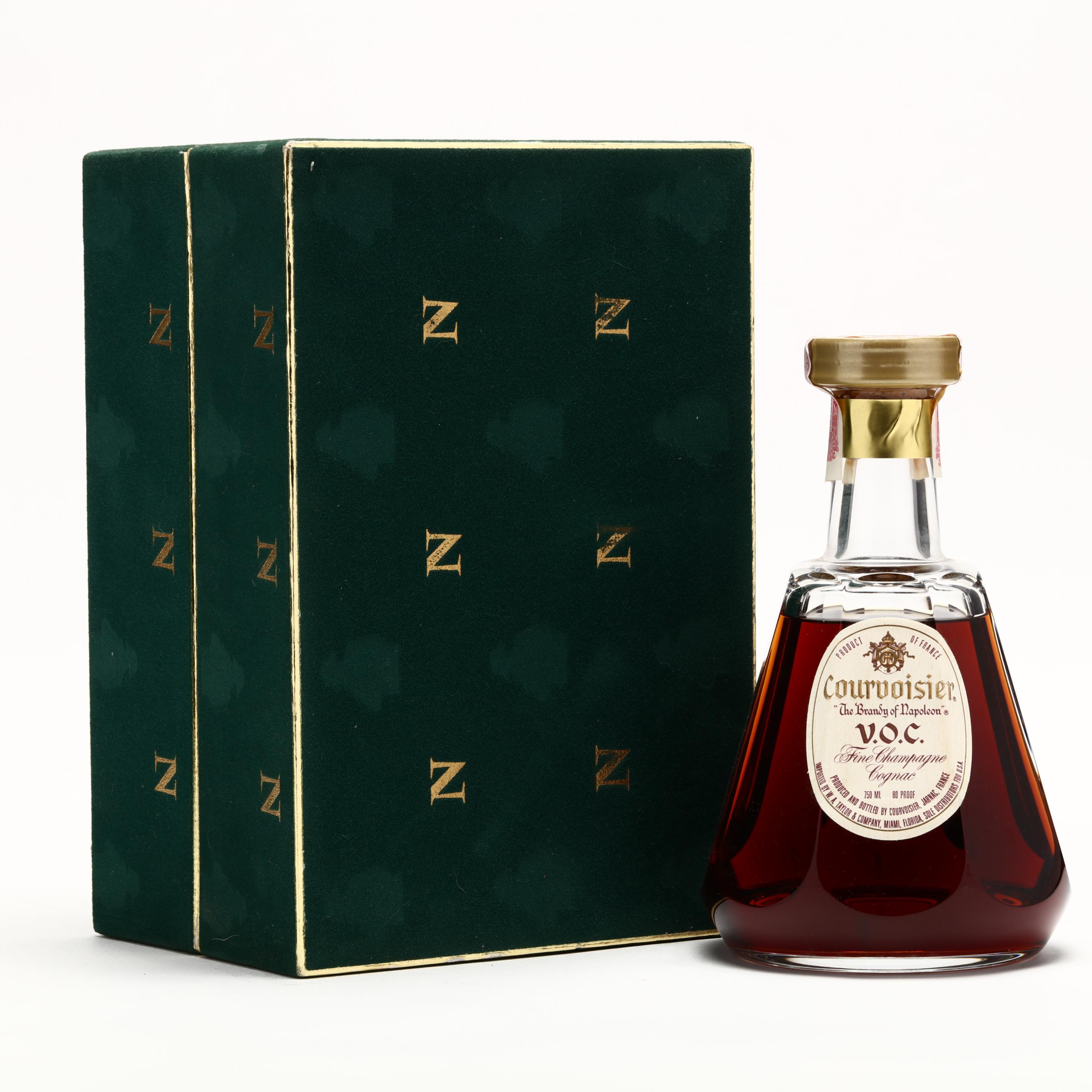 Courvoisier V.O.C. Cognac & Baccarat Decanter (Lot 8002