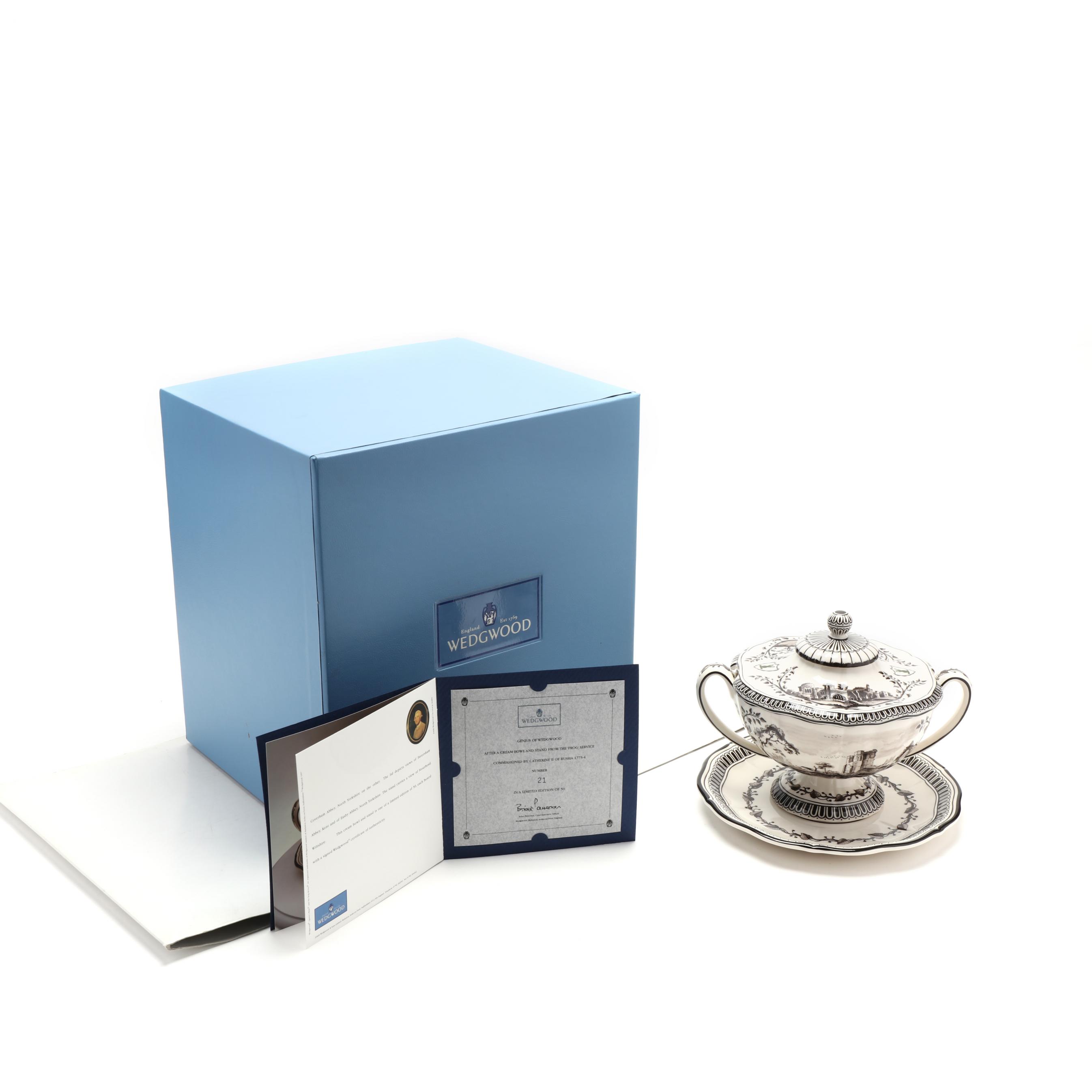 アンティーク雑貨  GENIUS COLLECTION CLEEVE ABBEY WEDGWOOD GENIUS COLLECTION CLEEVE ABBEY