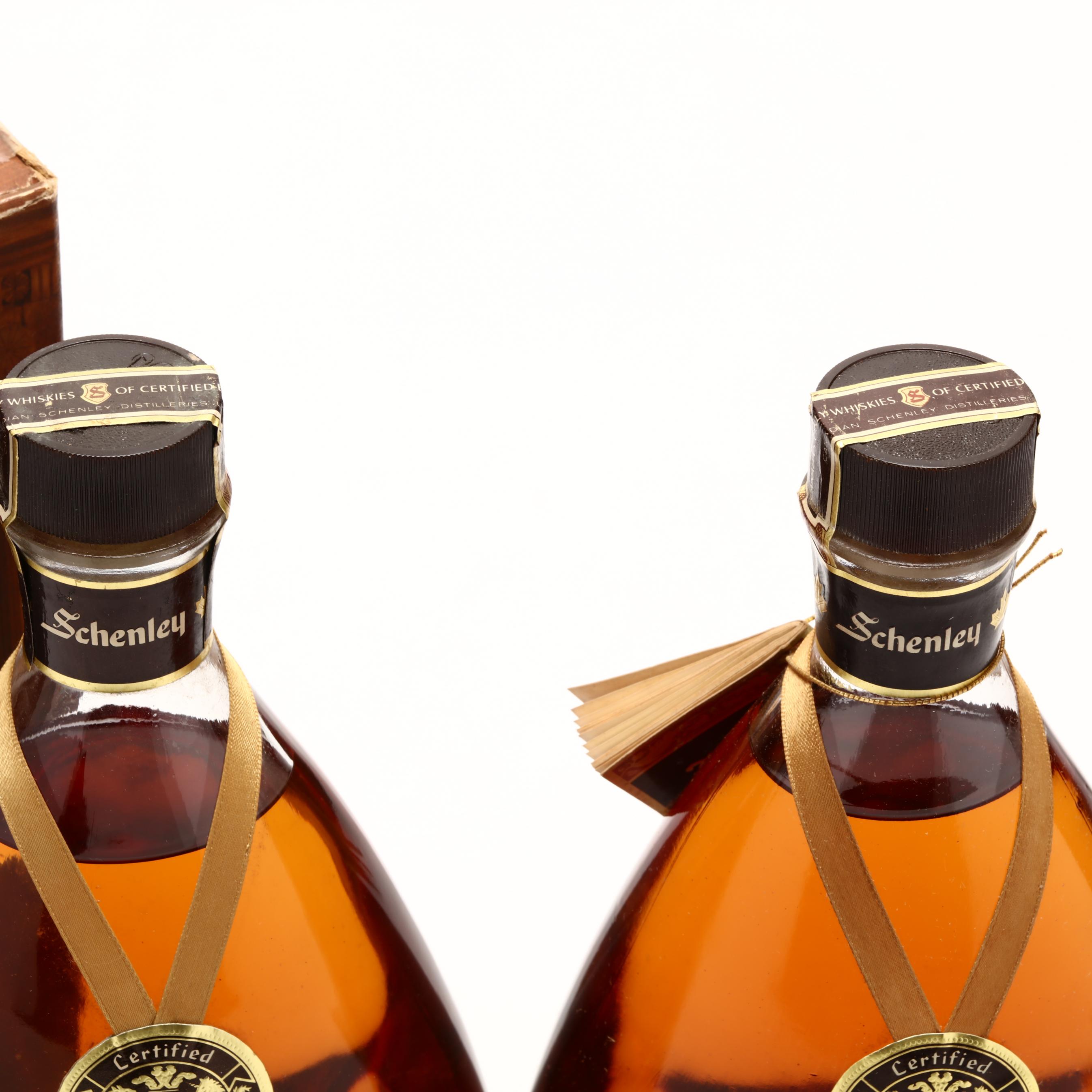 Canadian Souvenir Whisky (Lot 1189 - Rare SpiritsFeb 5, 2021, 12:00pm)