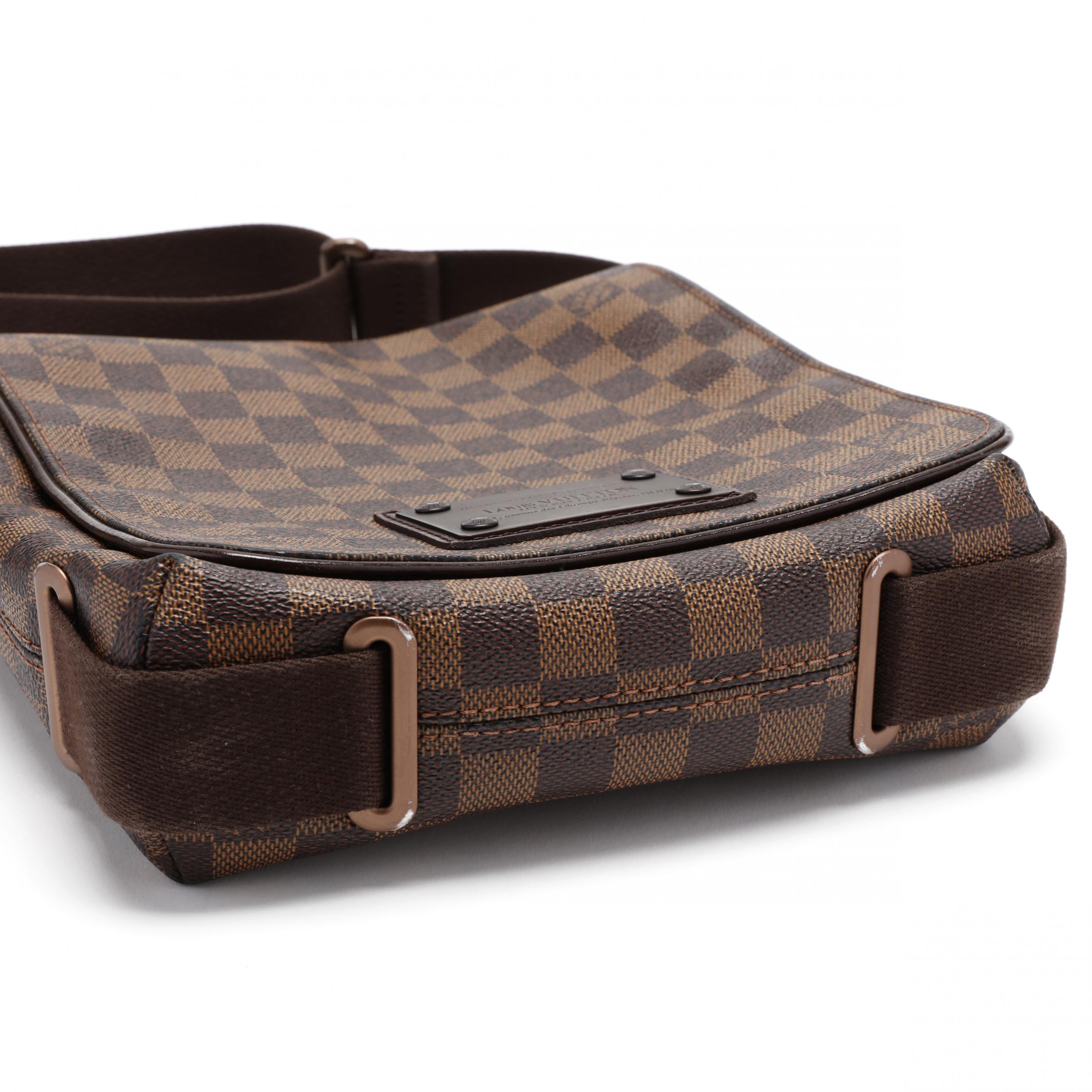 Sold at Auction: LOUIS VUITTON - BROOKLYN PM