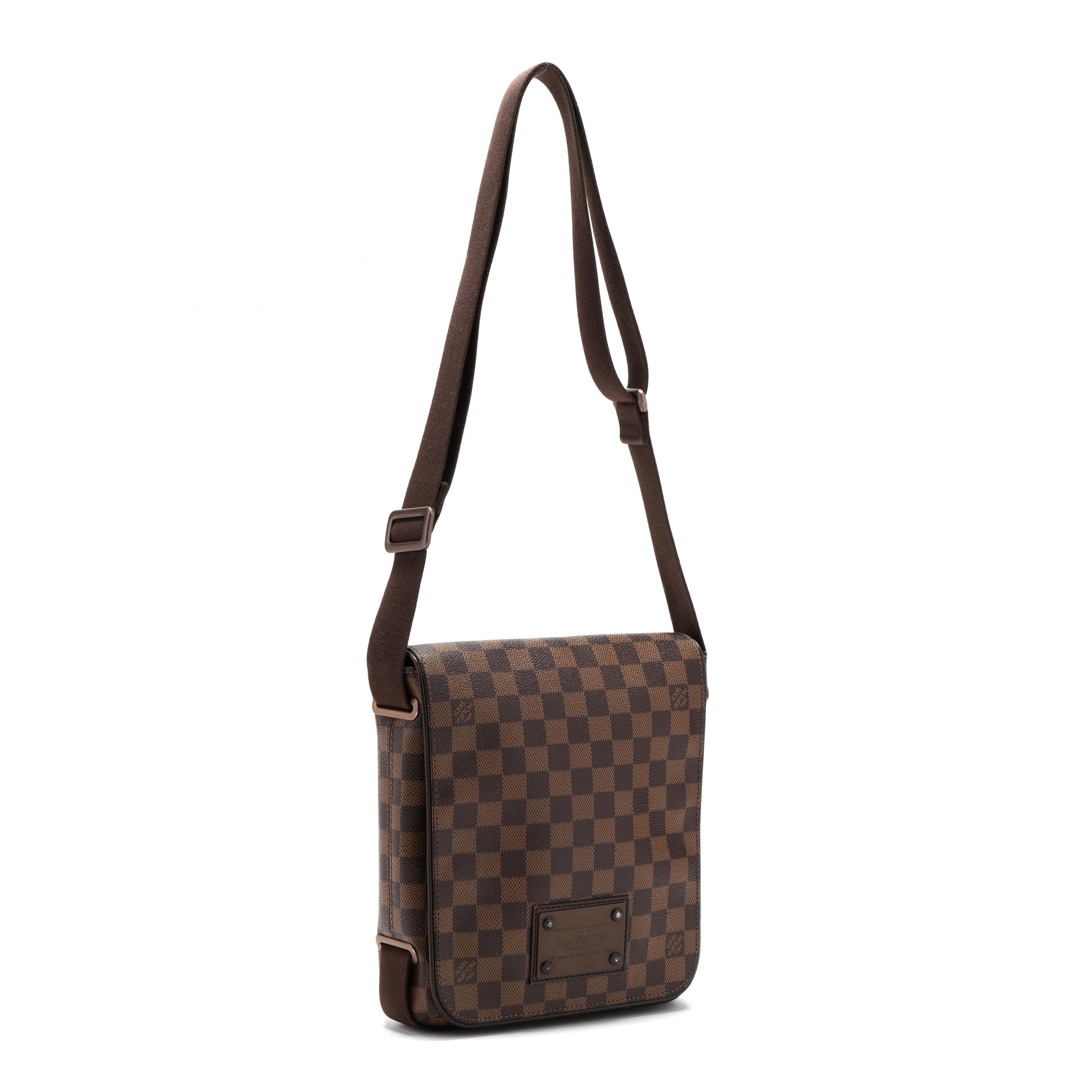Sold at Auction: LOUIS VUITTON - BROOKLYN PM