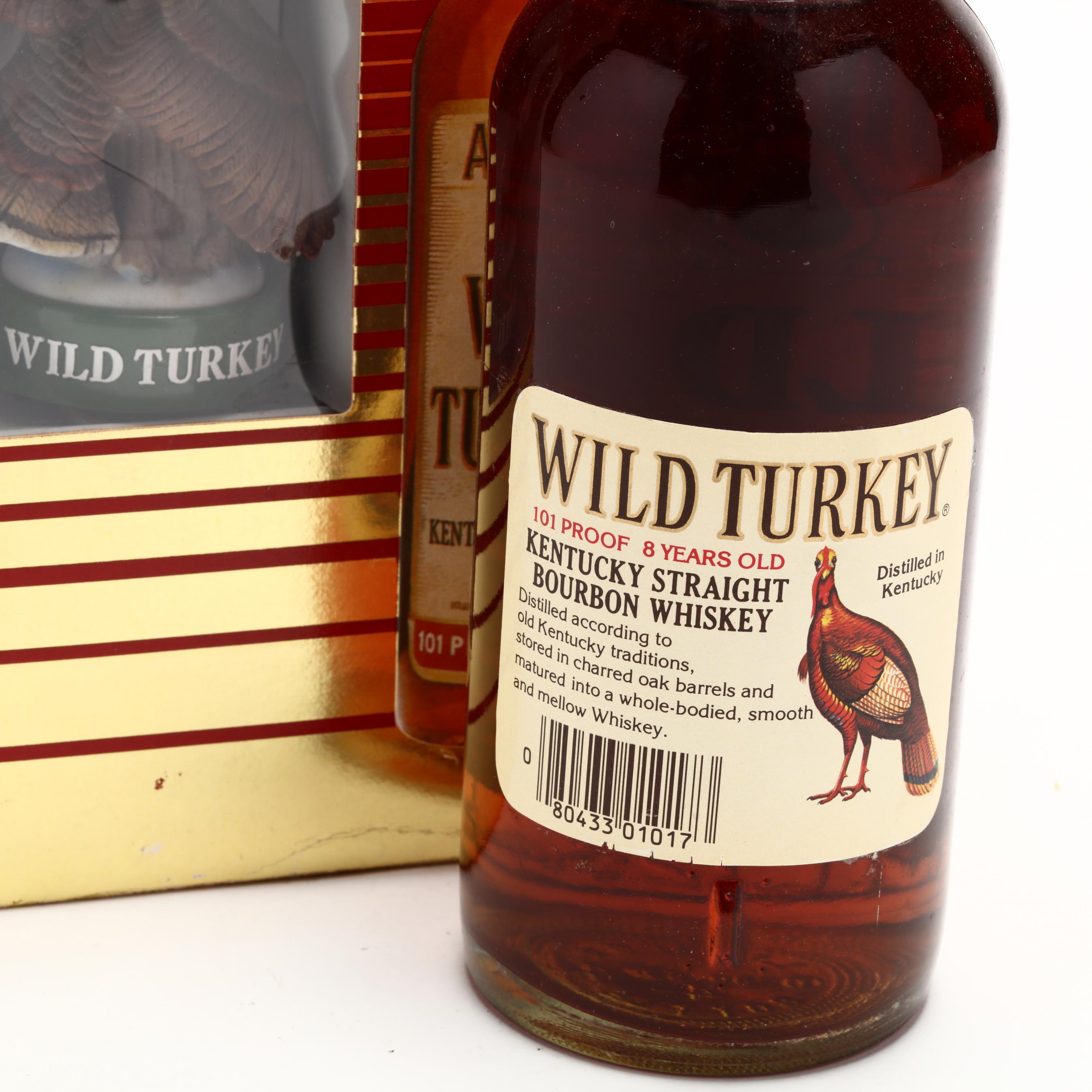 Wild Turkey Bourbon Whiskey & Pourer Gift Set (Lot 3014 - Rare