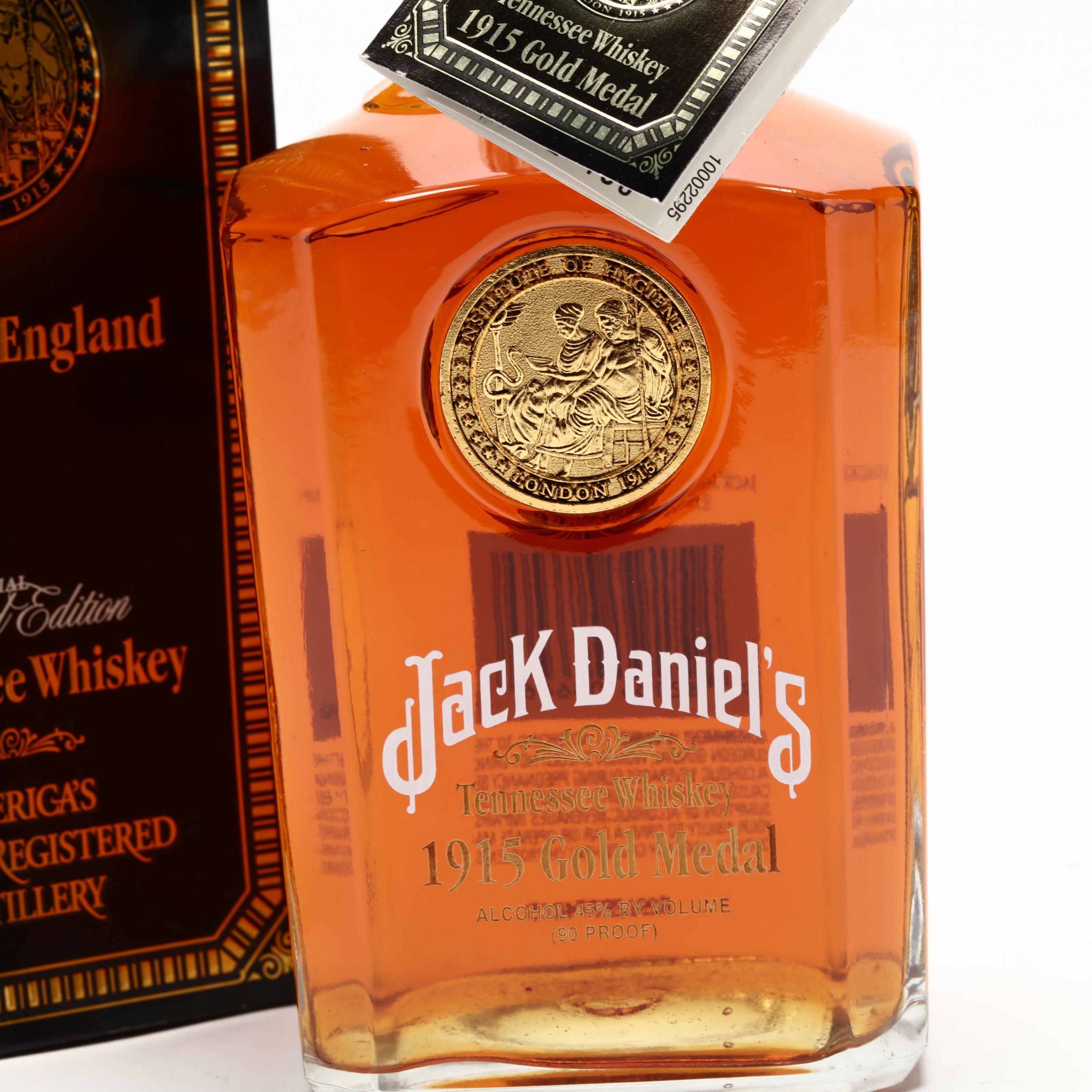 Jack Daniels 1915 Gold Medal Tennessee Whiskey (Lot 3049 - Rare