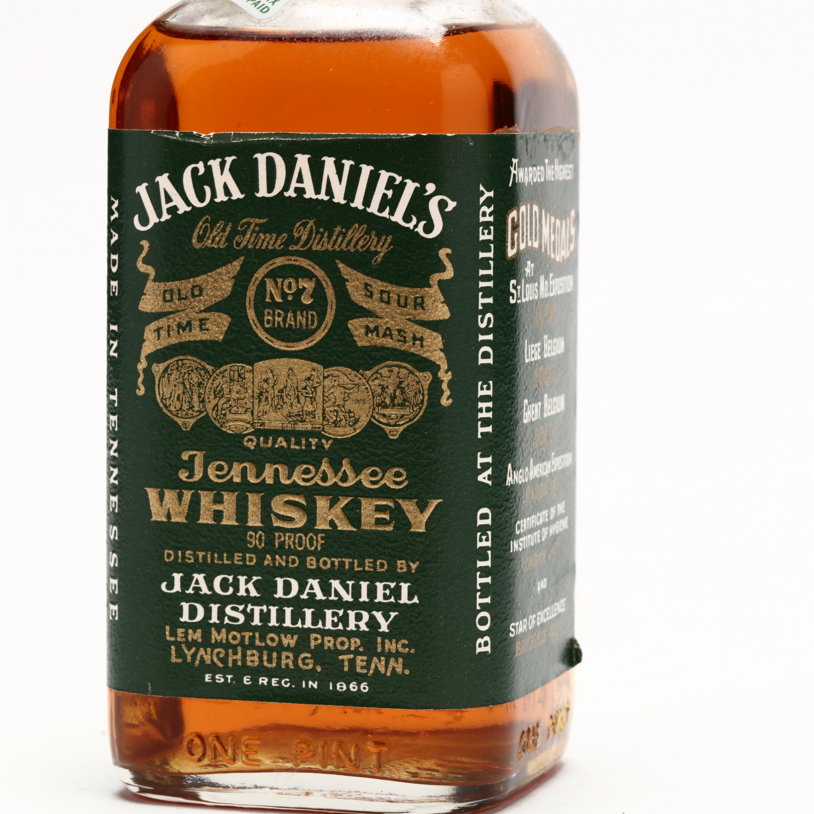 Jack Daniels Tennessee Whiskey (Green Label) (Lot 4141 - )