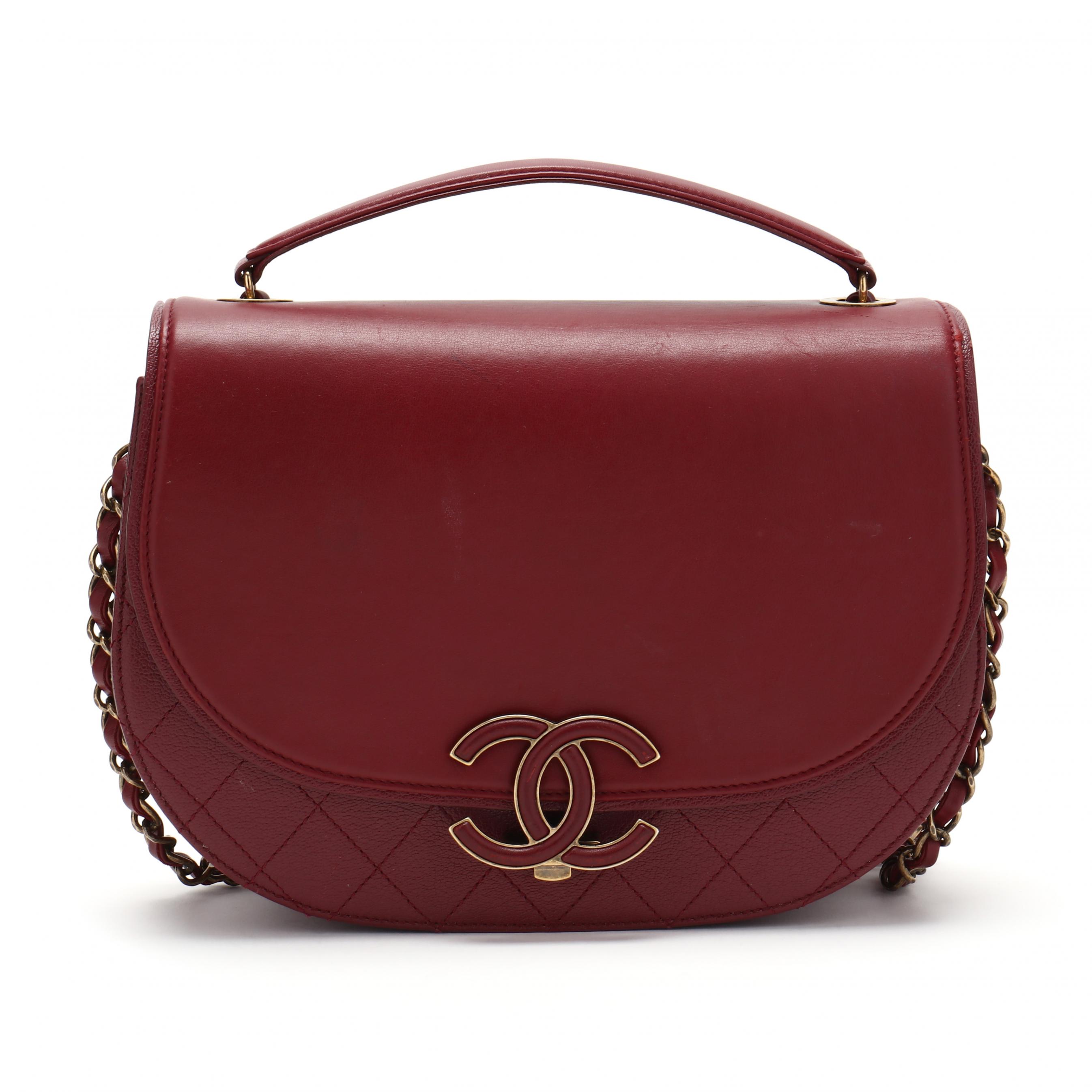 CHANEL Coco Curve Flap Messenger Calfskin and Quilted… - Gem