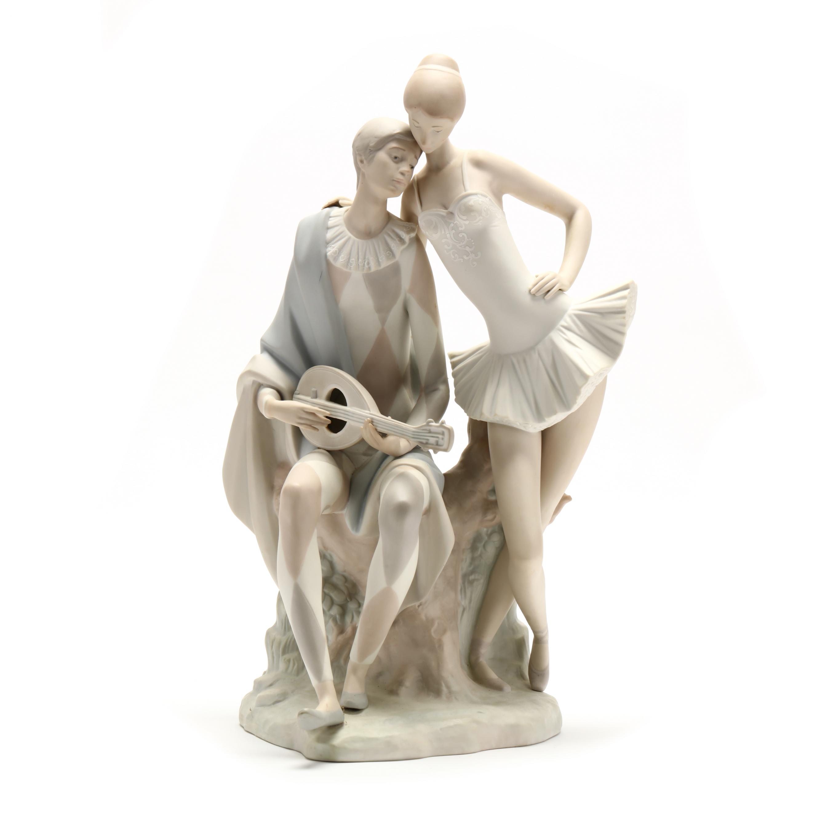 Large Lladro Figurine Romance (Lot 2490 - September Estate