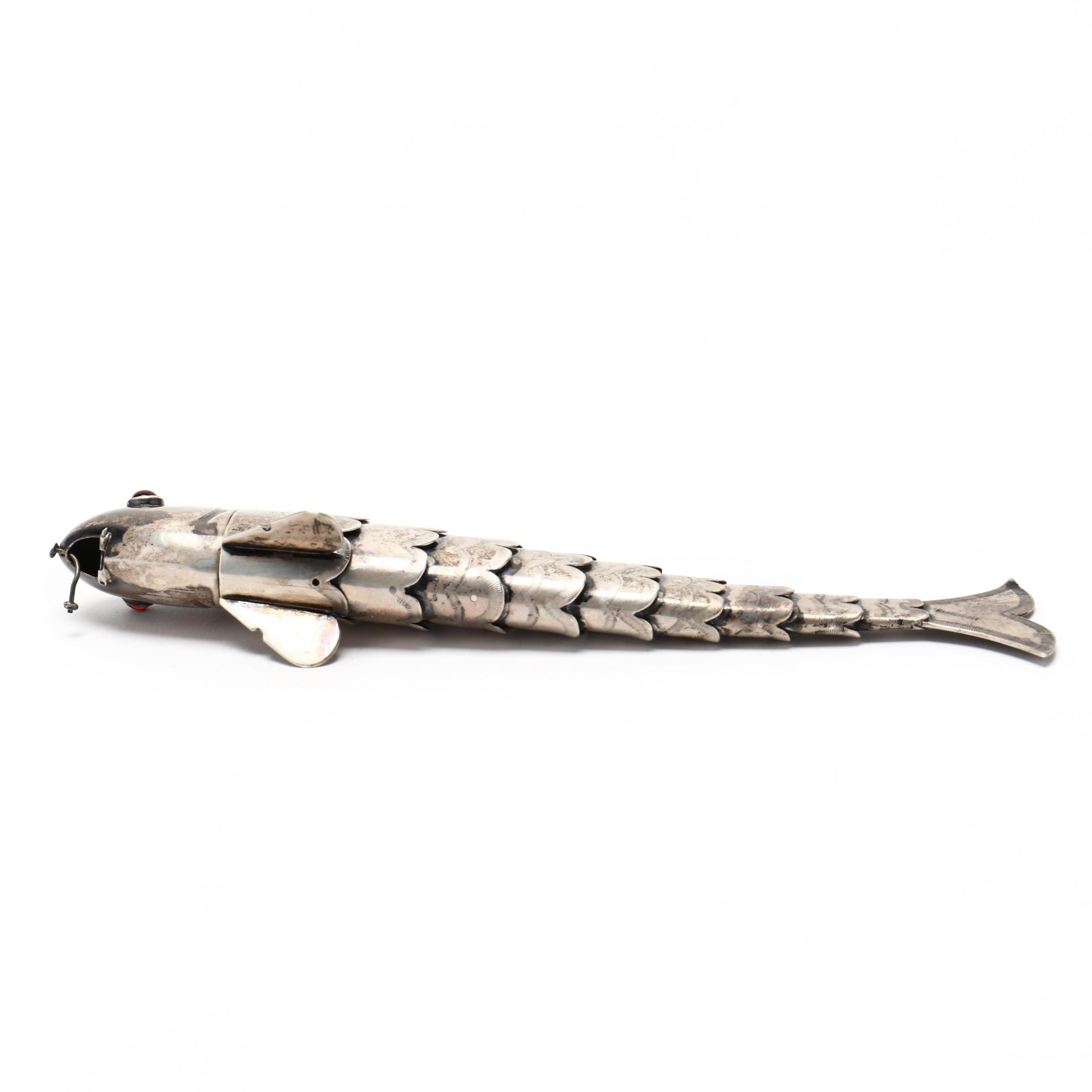 German .835 Silver Articulated Fish Form Spice Box (Lot 3289 - Estate  Jewelry & Sterling SilverJan 28, 2022, 10:00am)