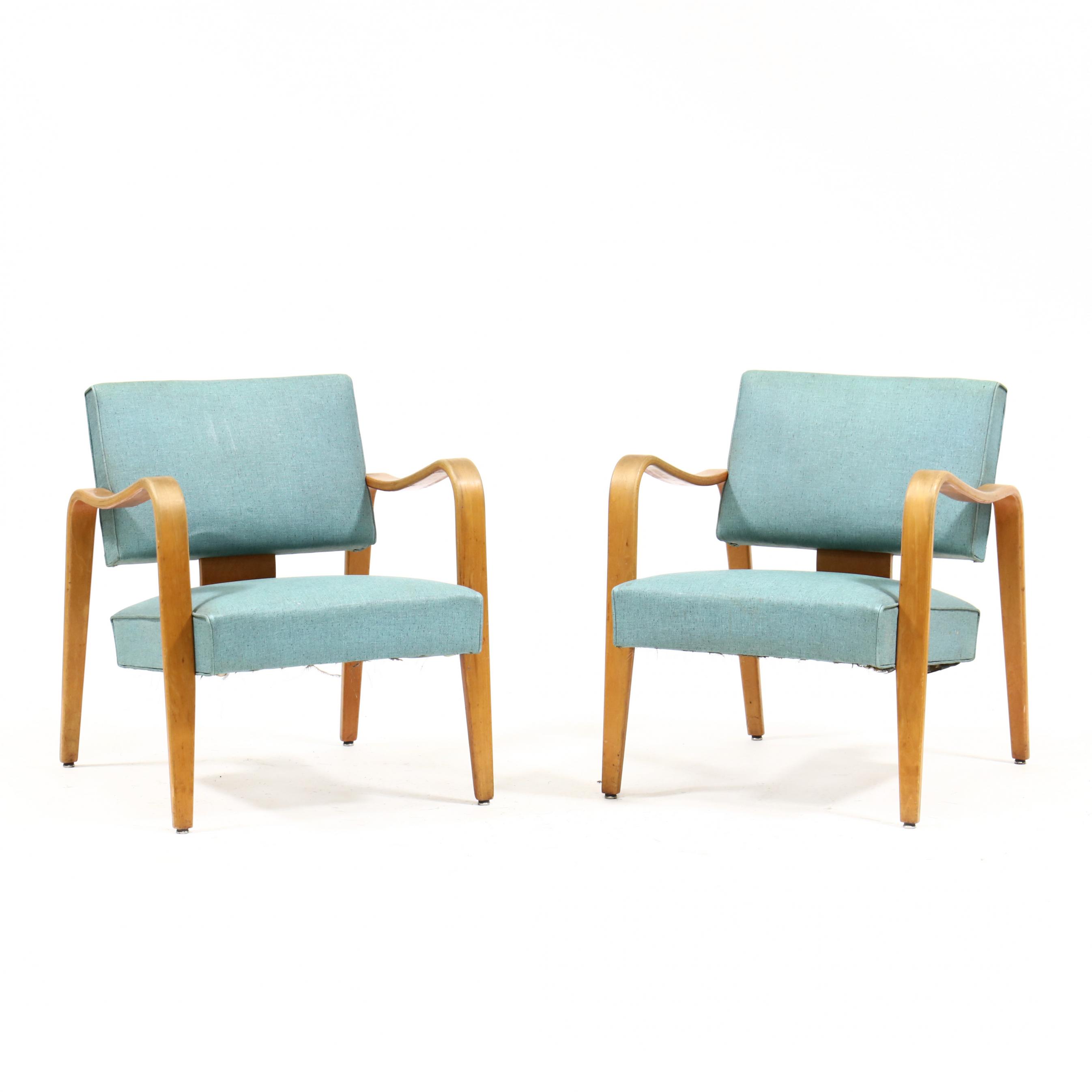 Pair of Vintage Thonet Bentwood Lounge Chairs (Lot 4253