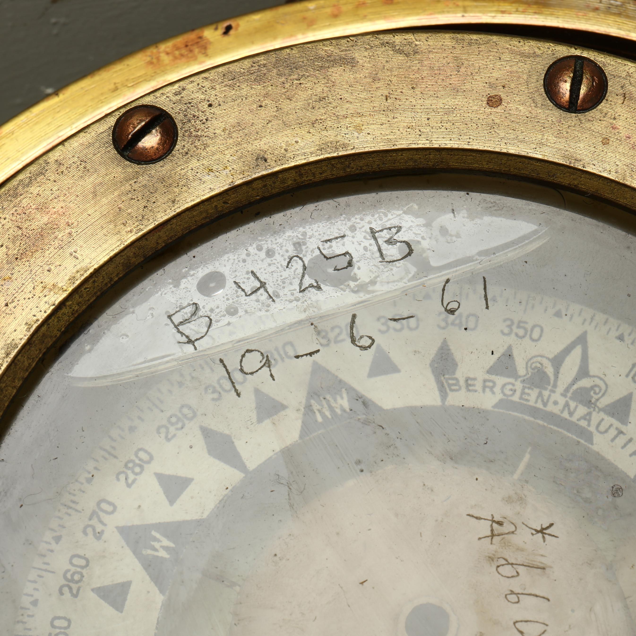Vintage Bergen Nautik Strandgt 18 Ships Compass (Lot 3264 - Fall 
