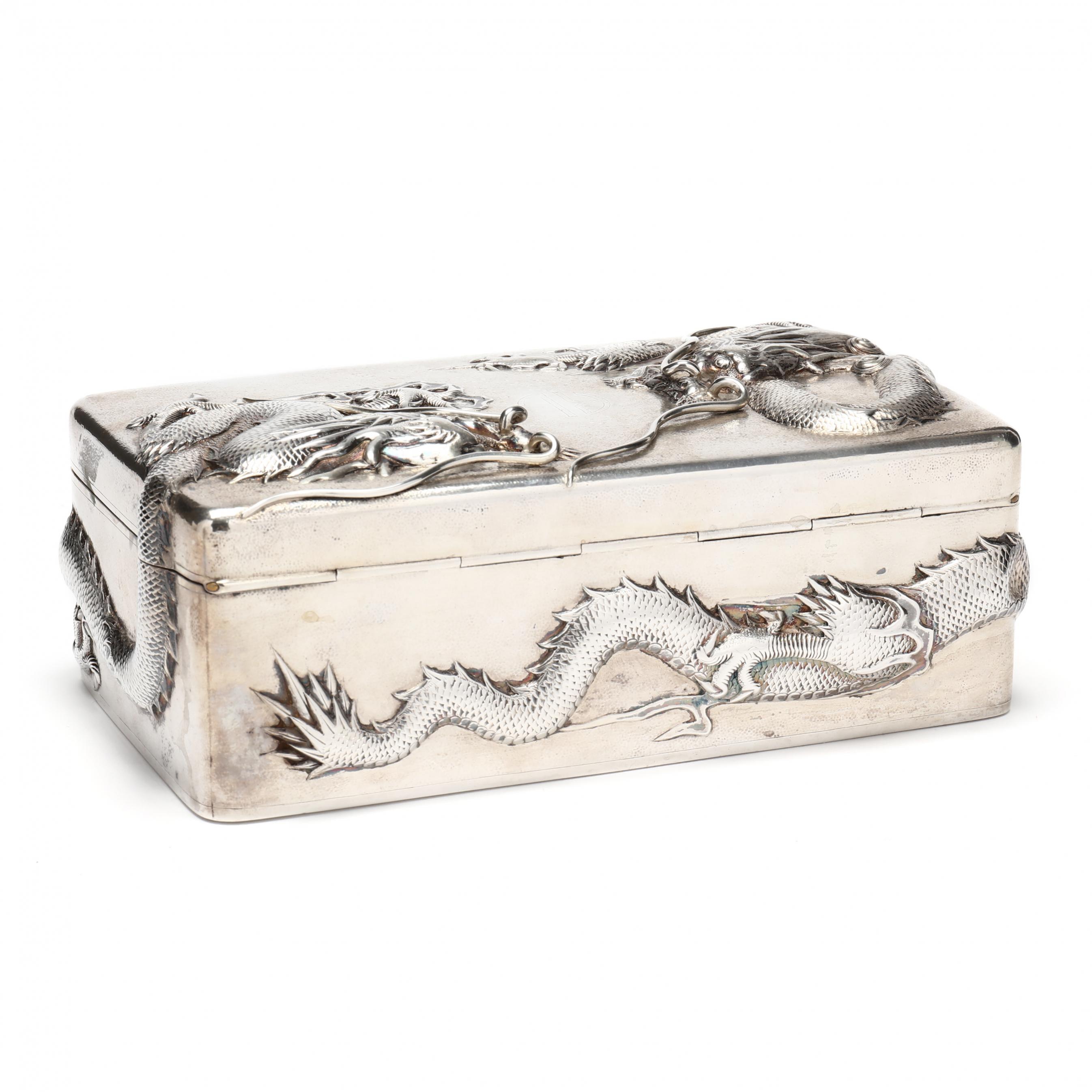 A Chinese Export Silver Box with Dragons, Mark of Zee Wo