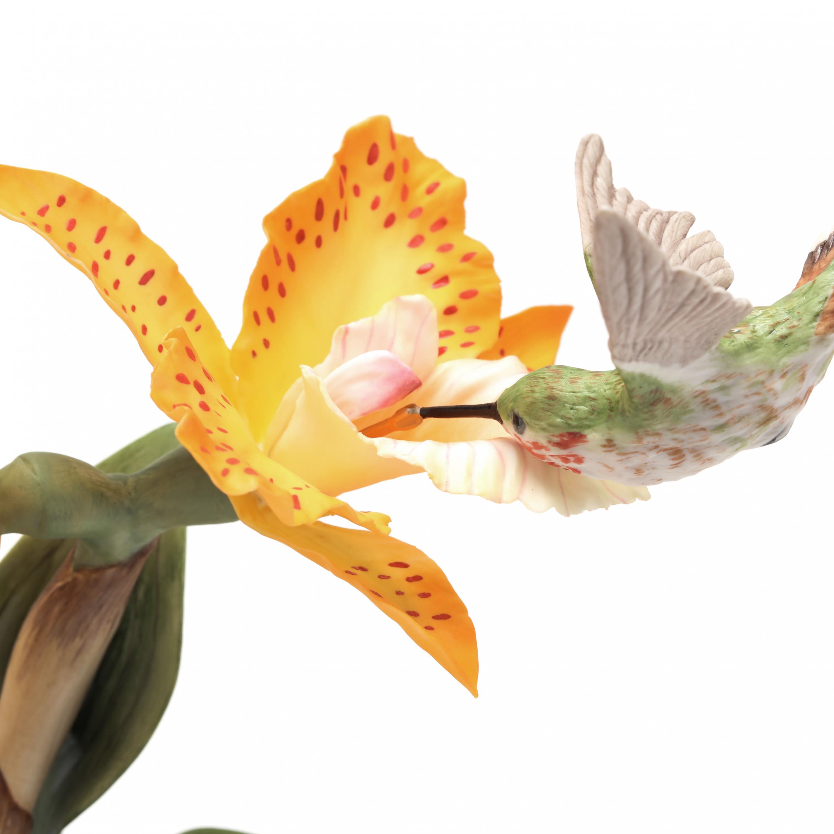 Boehm Porcelain, Rufus Hummingbirds with Orchids (Lot 1298