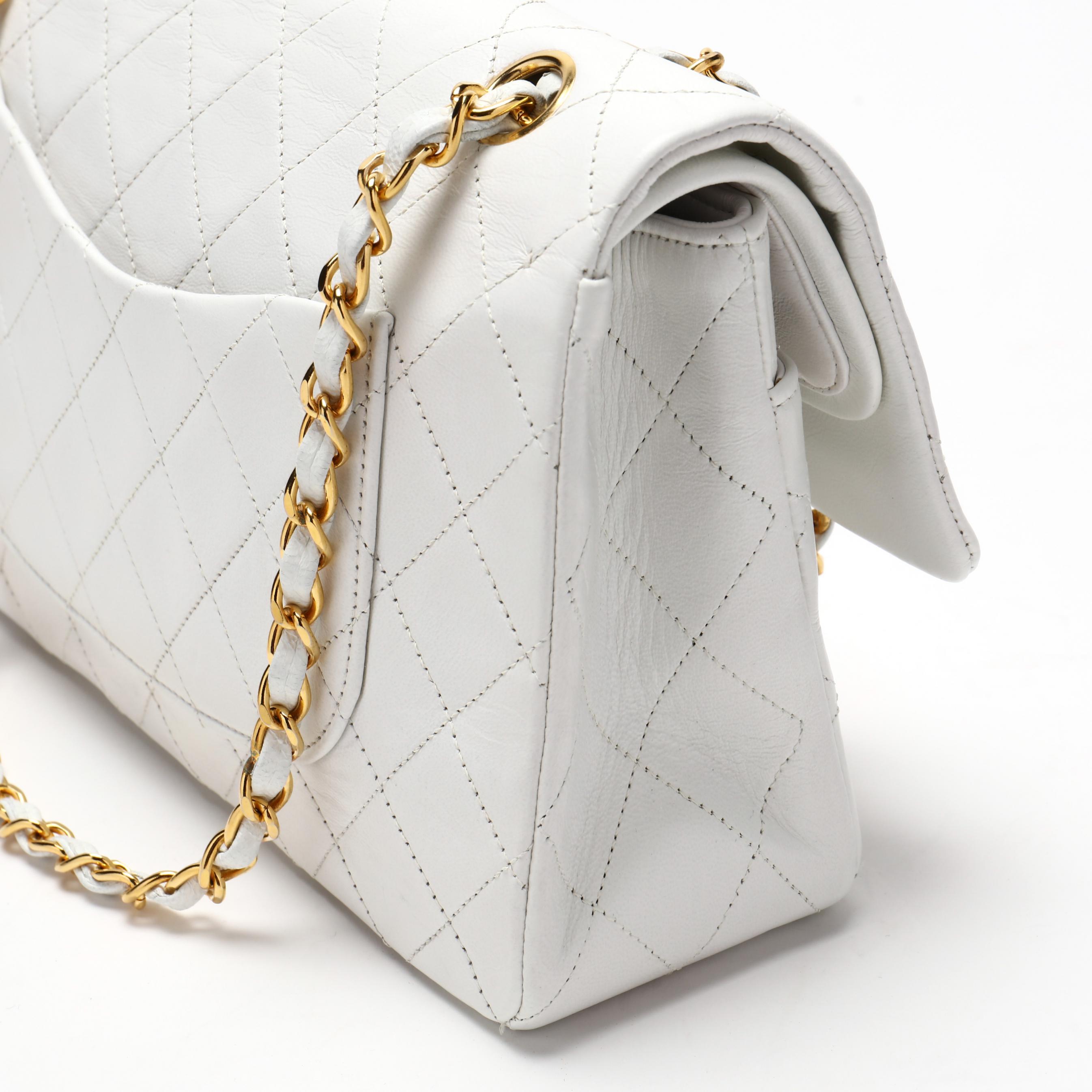 Vintage Chanel Medium Double Flap Bag (Lot 3012 - Luxury