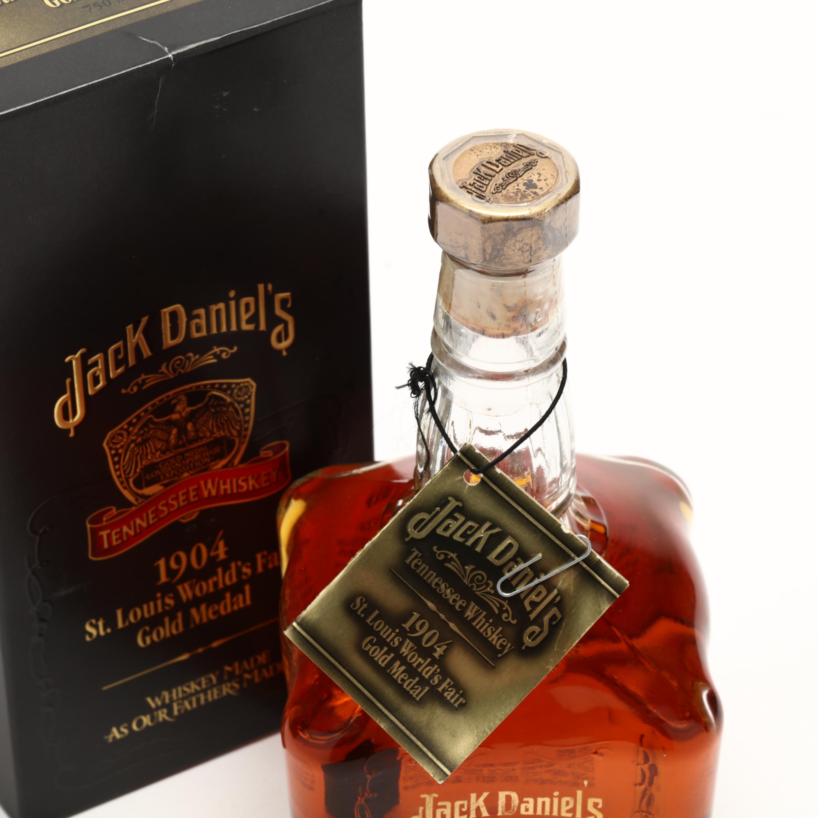 Jack Daniels 1904 Gold Medal Tennessee Whiskey (Lot 1322 Jack Daniels 1904 Gold Medal Tennessee Whiskey (Lot 1322