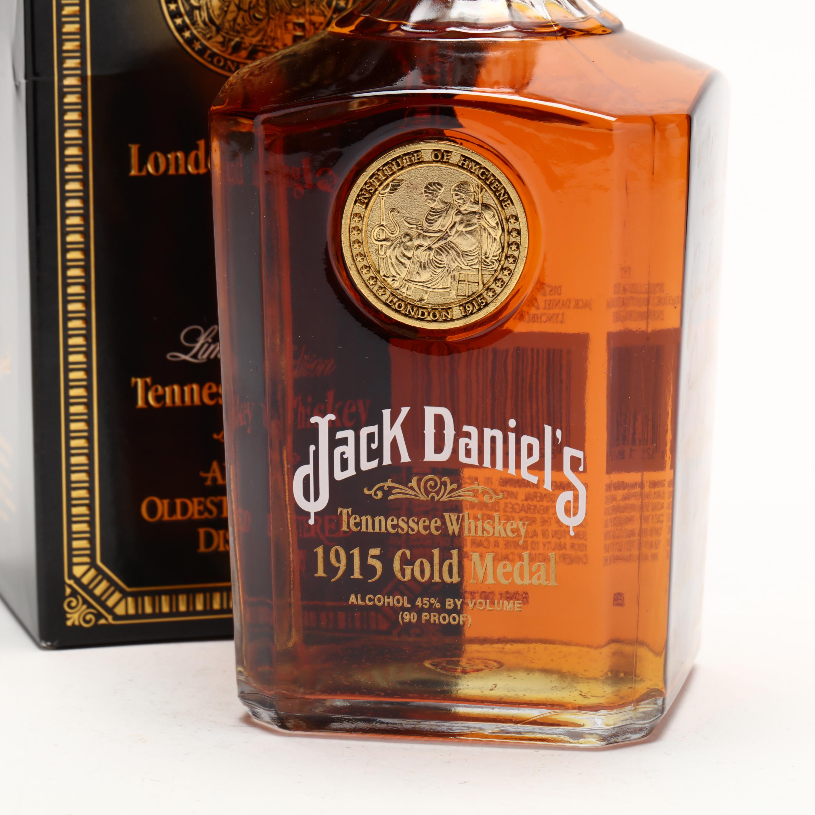 Jack Daniels 1915 Gold Medal Tennessee Whiskey (Lot 1328 - Rare