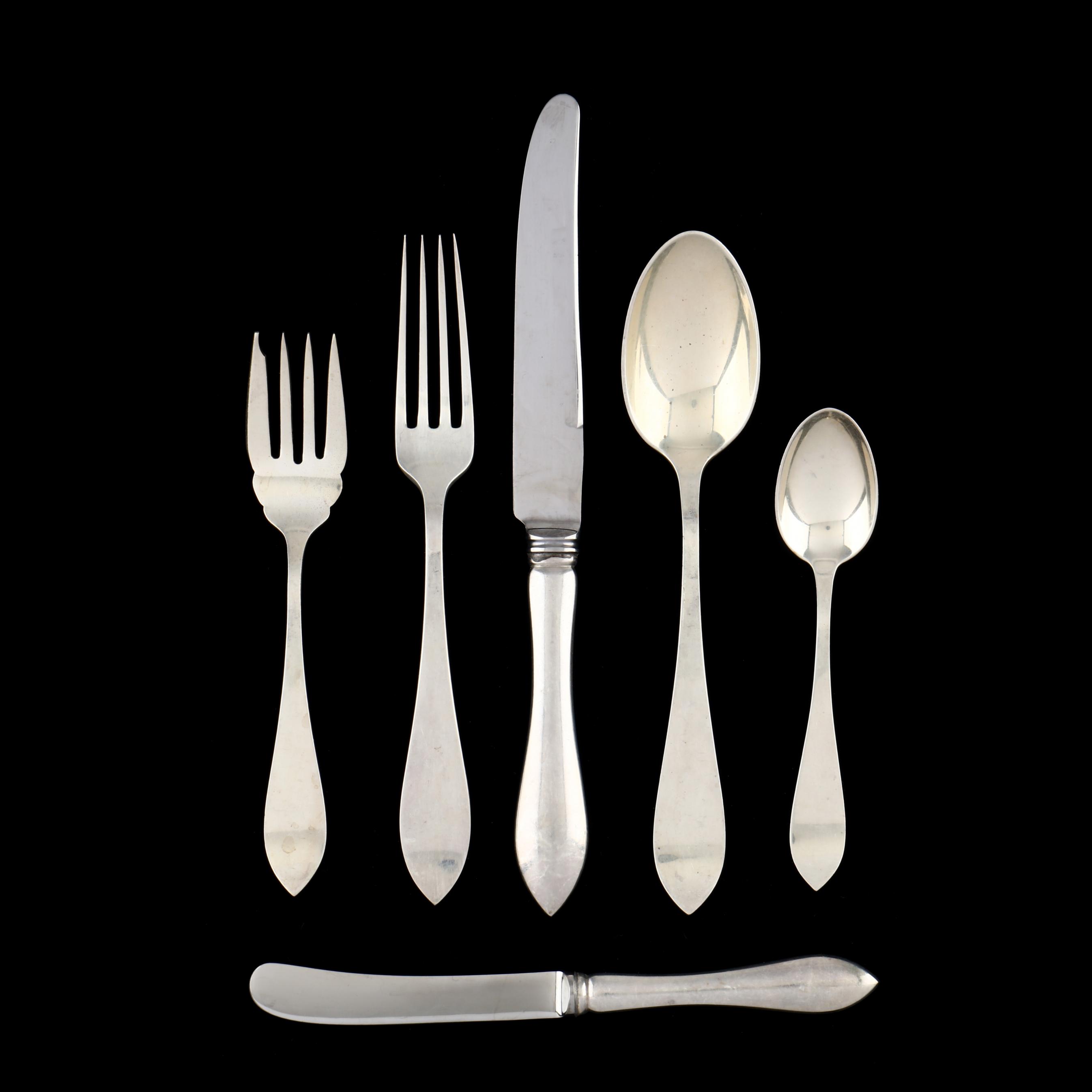 Birks Tudor Plain Sterling Silver Flatware Service (Lot 3325 
