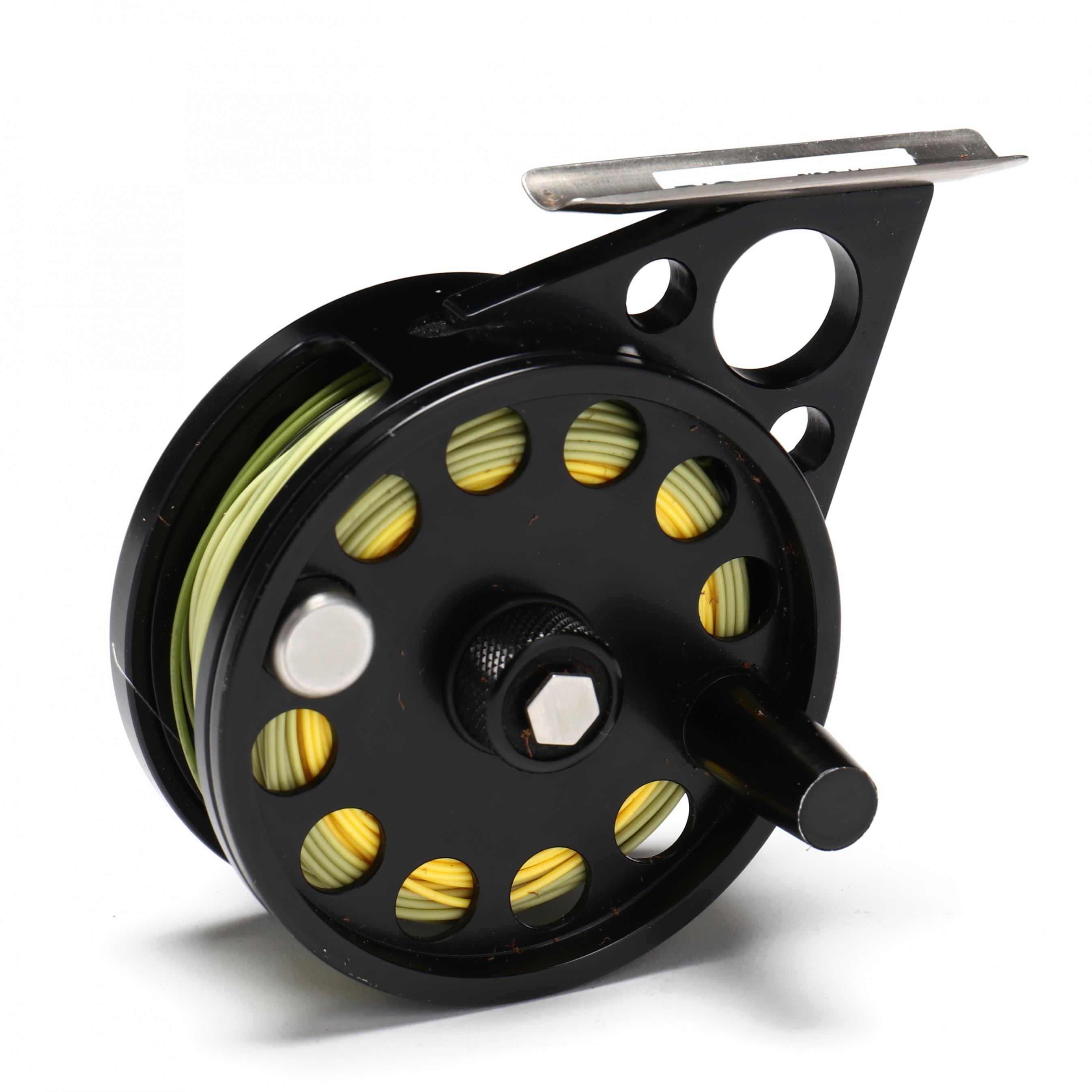Ari 't Hart (Holland, 1934-2021), ARAS Fly Reel with Leather Case