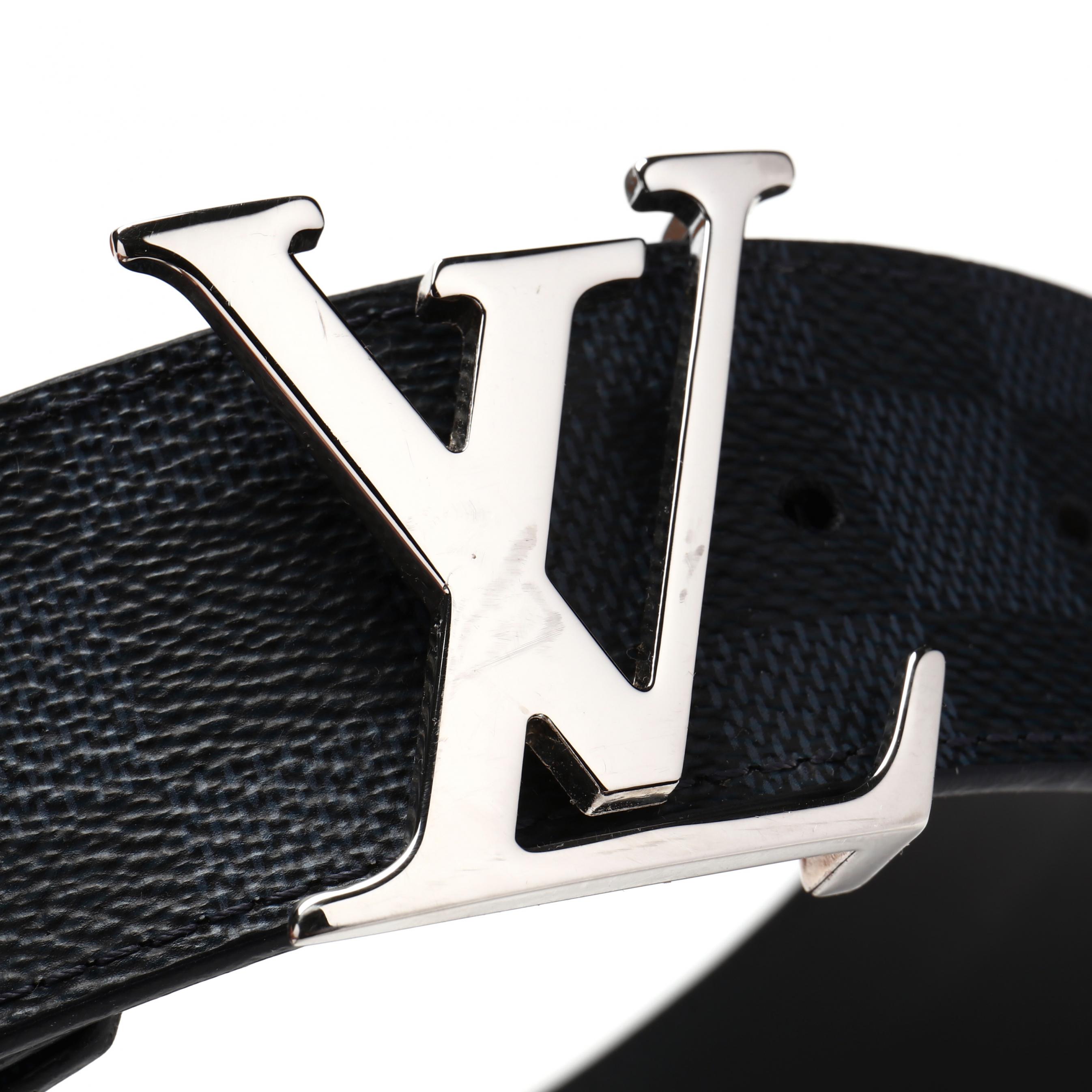 Louis Vuitton Waist Belt Damier Graphite Initiales (Lot 3004 - Luxury  Accessories, Jewelry, & SilverJun 15, 2023, 10:00am)