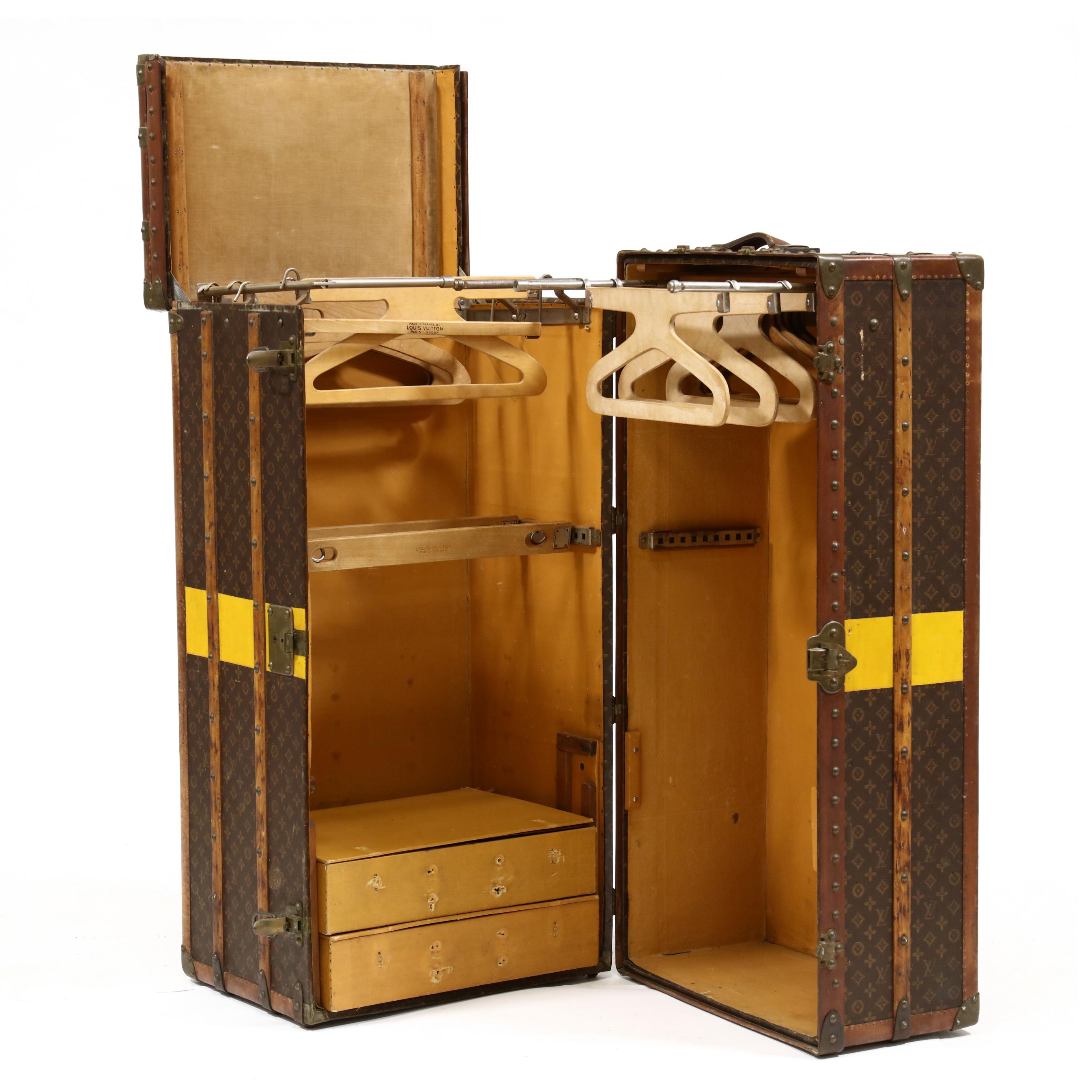 1920's Louis Vuitton Wardrobe Trunk(malle Vuitton armoire)