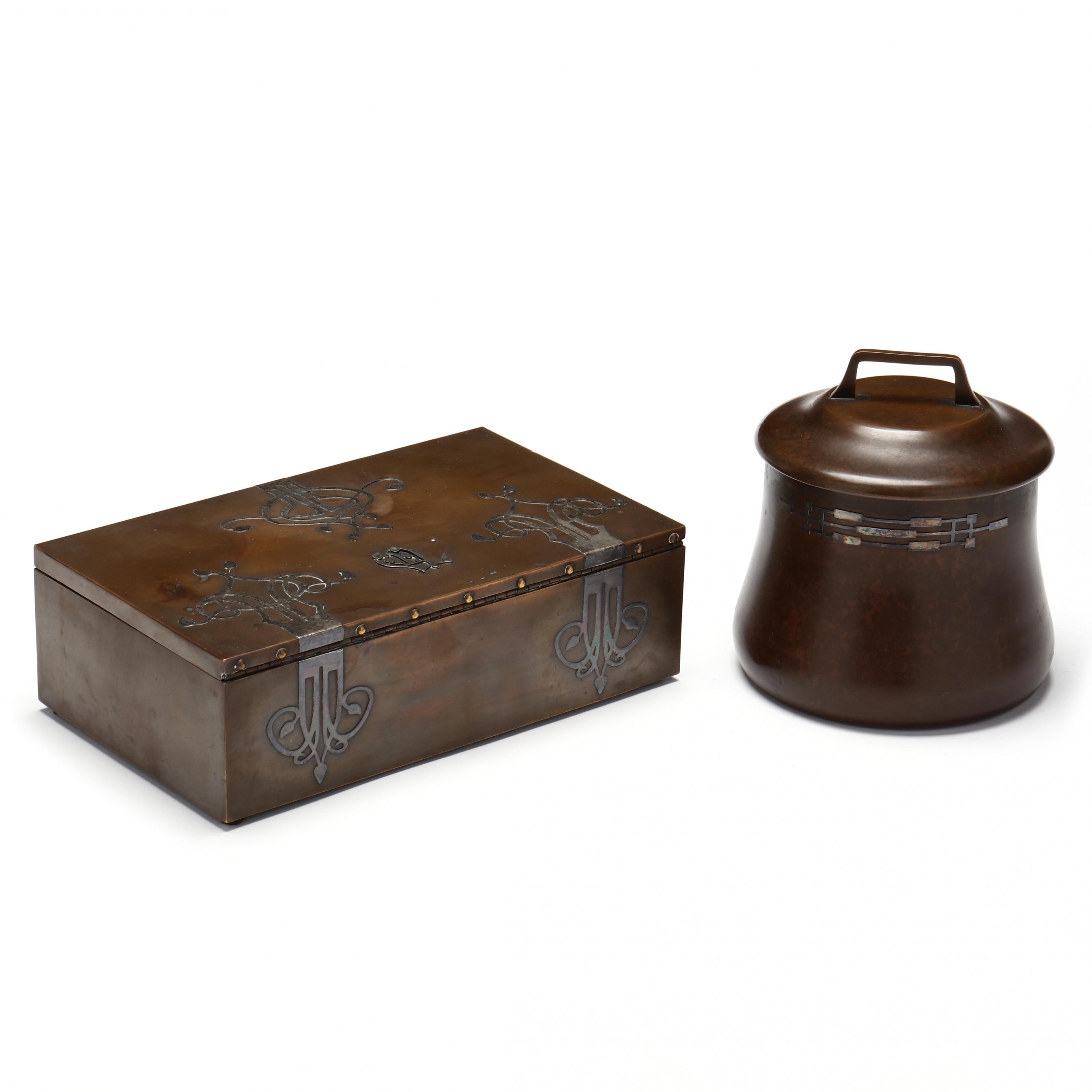 K3307 1912's Heintz Art l Shop トレイ Two Heintz Art Metal Shop Sterling Silver on Bronze Humidors (Lot
