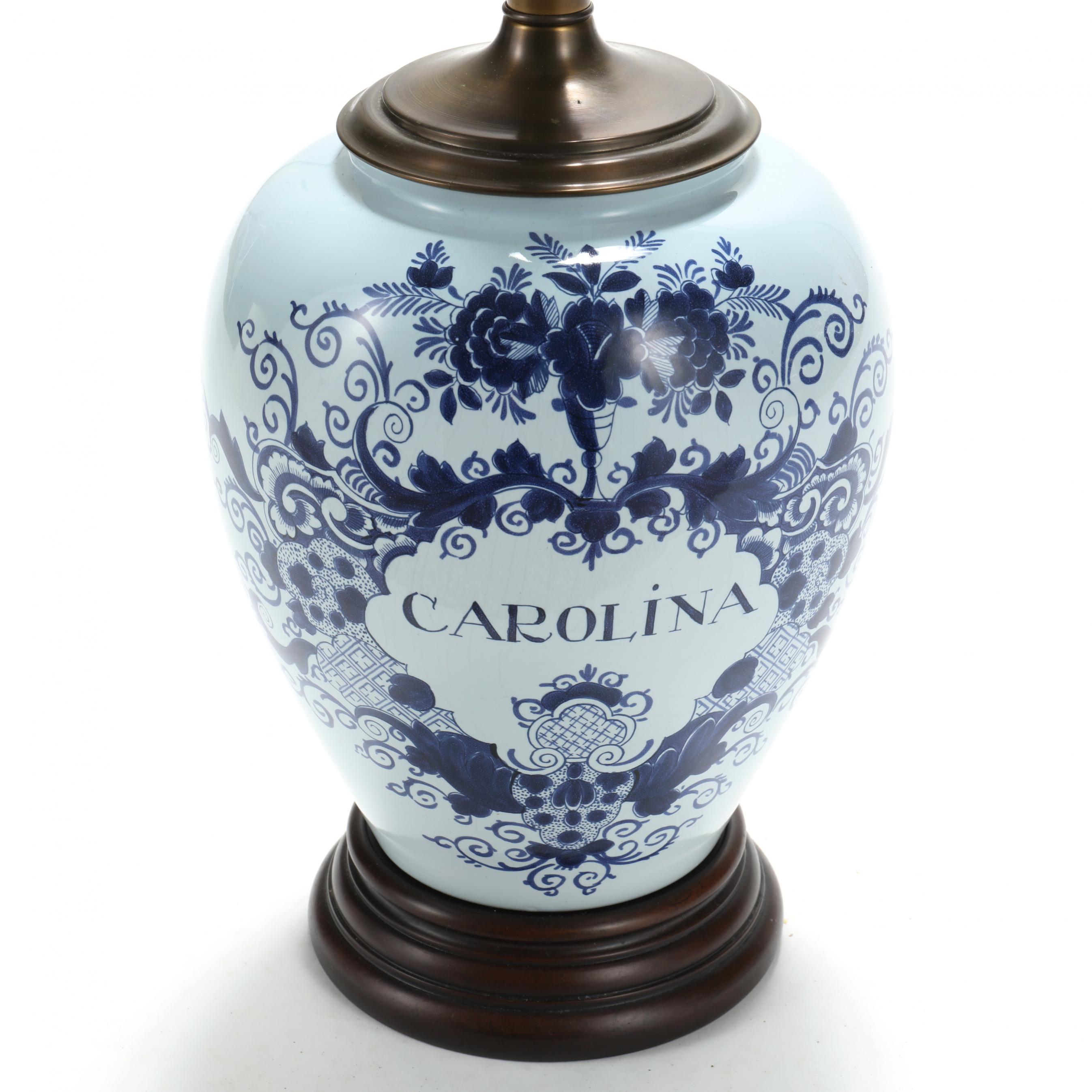 Wiliamsburg Reproduction Delft Tobacco Jar 