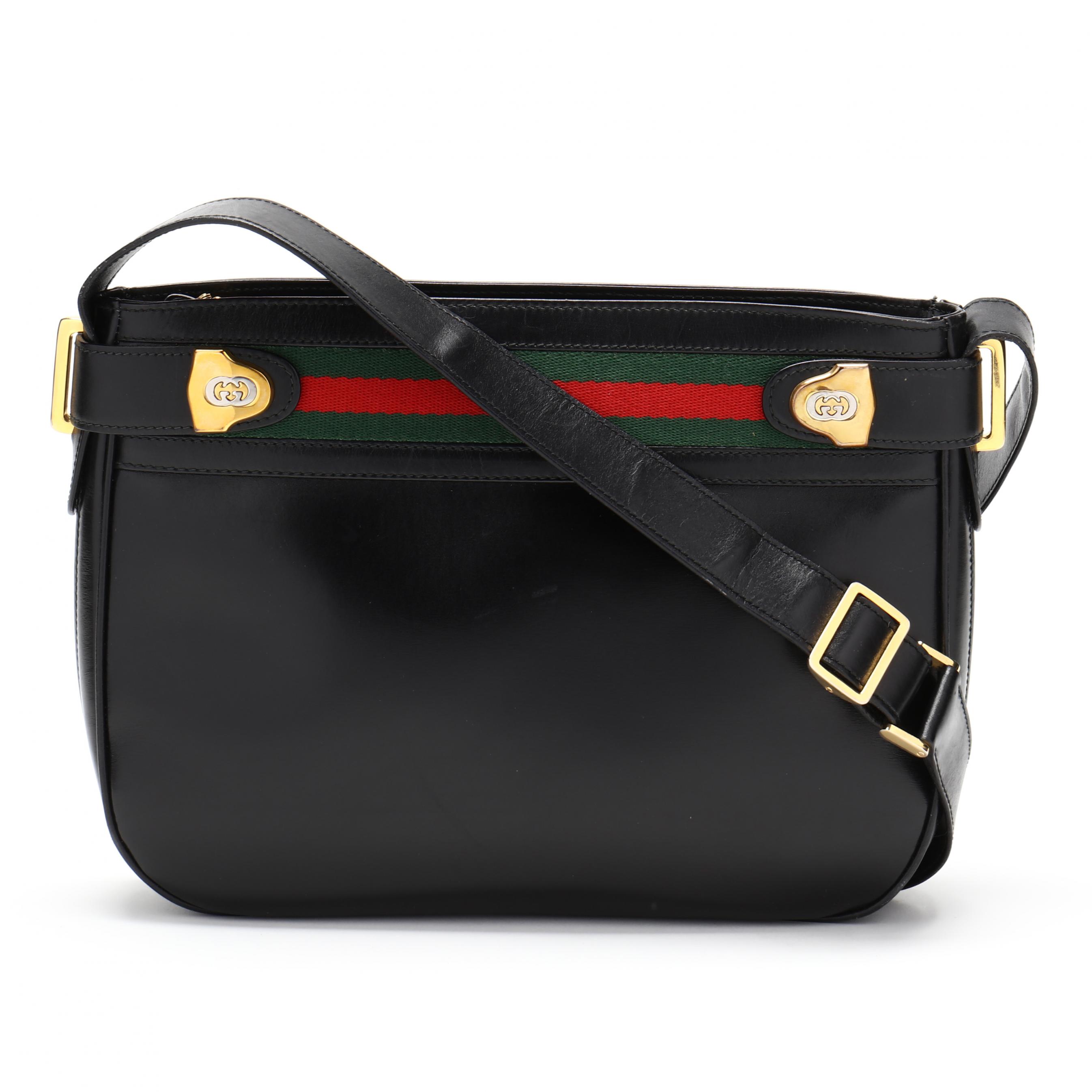 Sold at Auction: Gucci Crossbody Bag