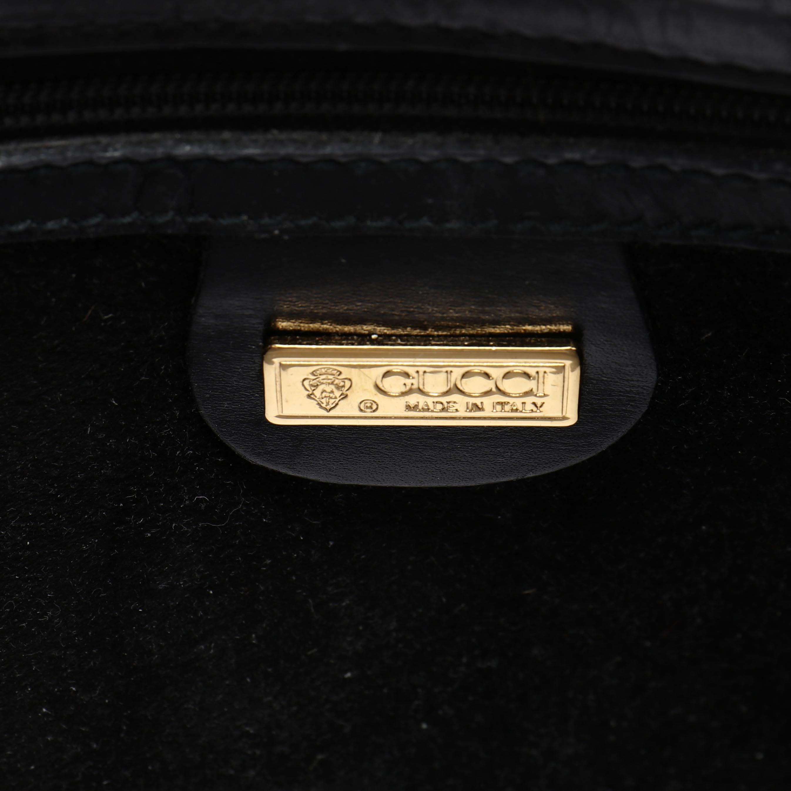 Lot - Gucci vintage shoulder bag with traditional pattern